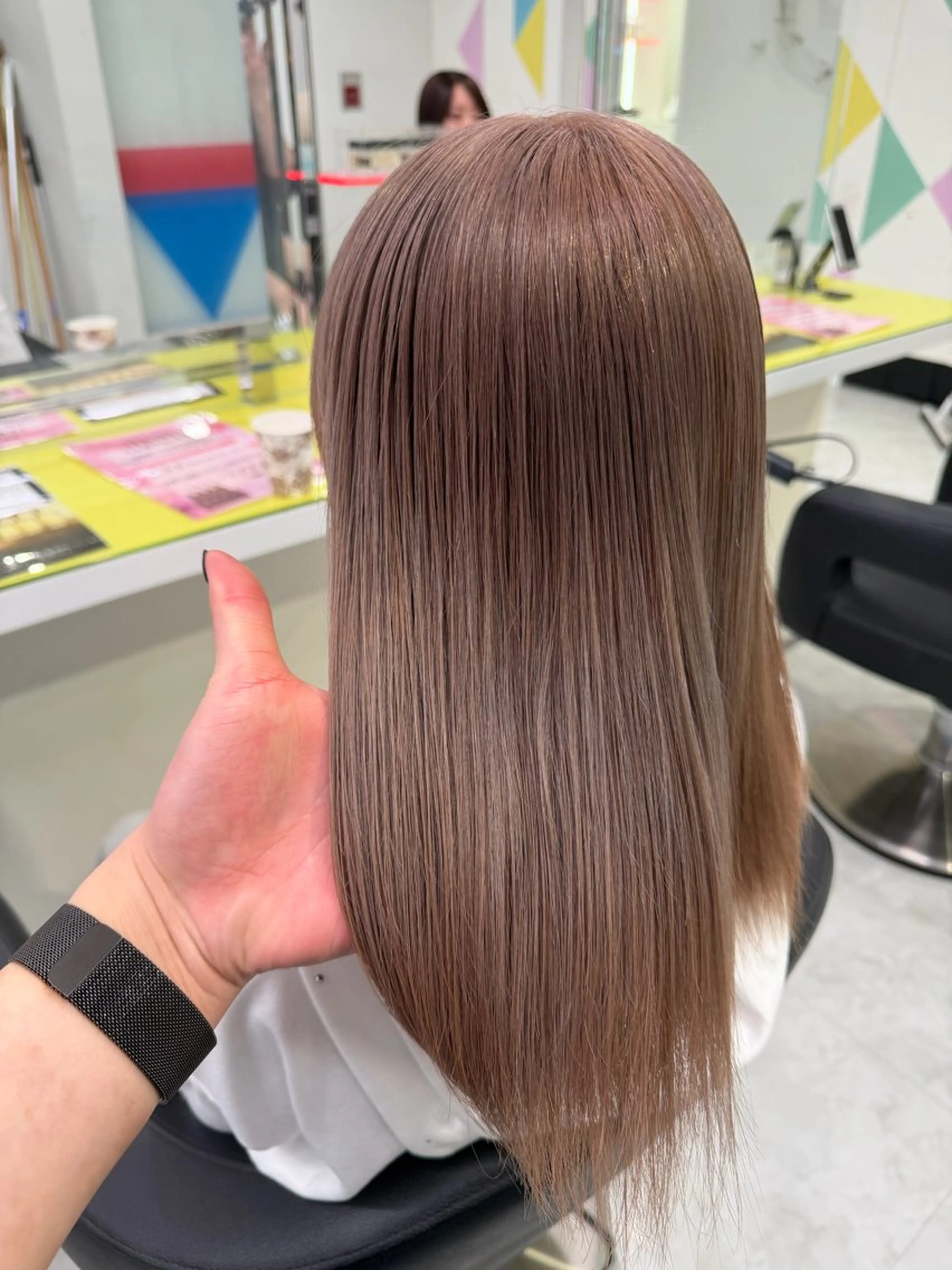 セミロング カラー ヘアアレンジ ヘアカラー トリートメント ヘアセット 🫧モテる💗ダメー ジレスハイトーン🫧のヘアスタイル