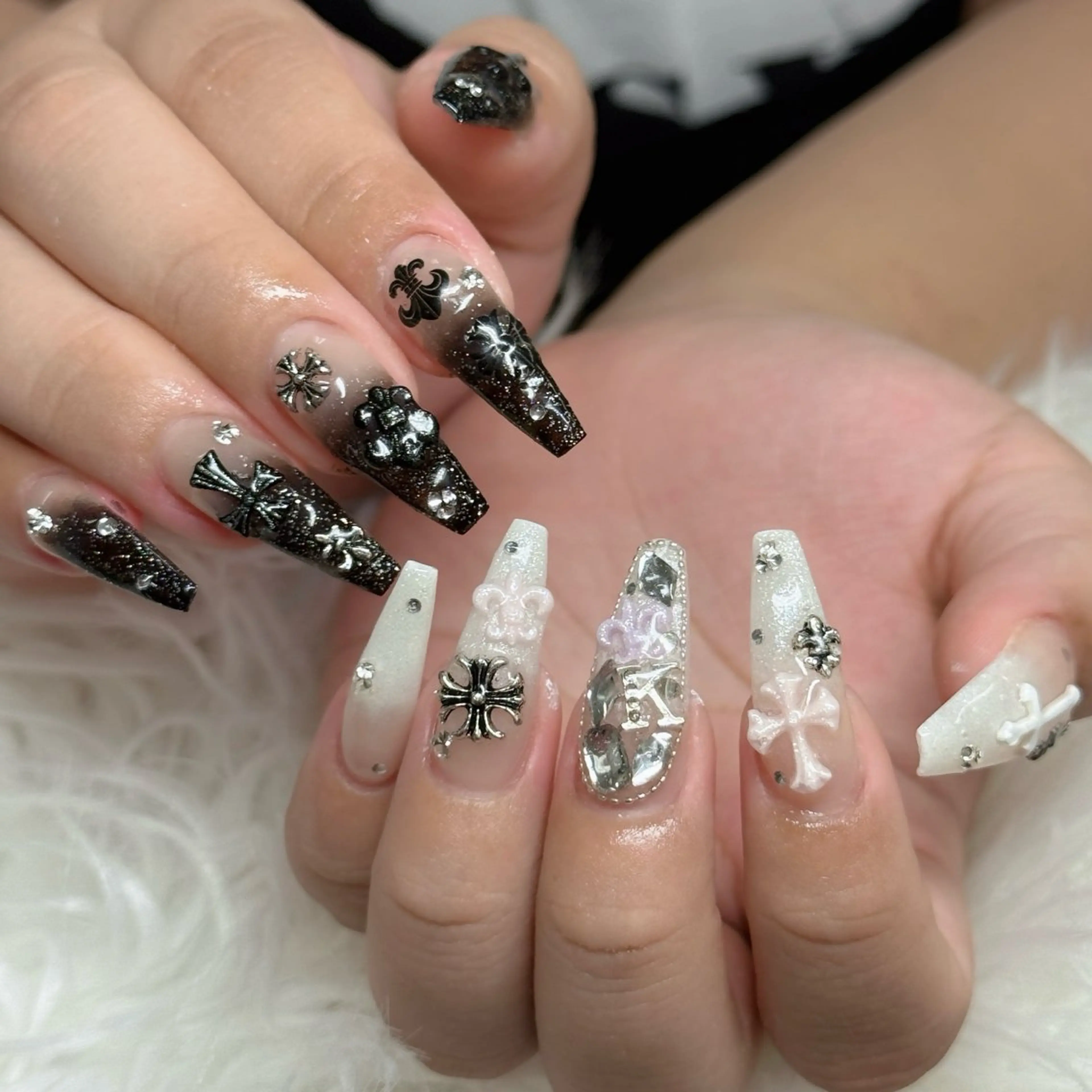ネイル フットネイル フレンチネイル グラデーション 韓国ネイル ロングネイル ハンドネイル Hani Nail Salonのネイルデザイン