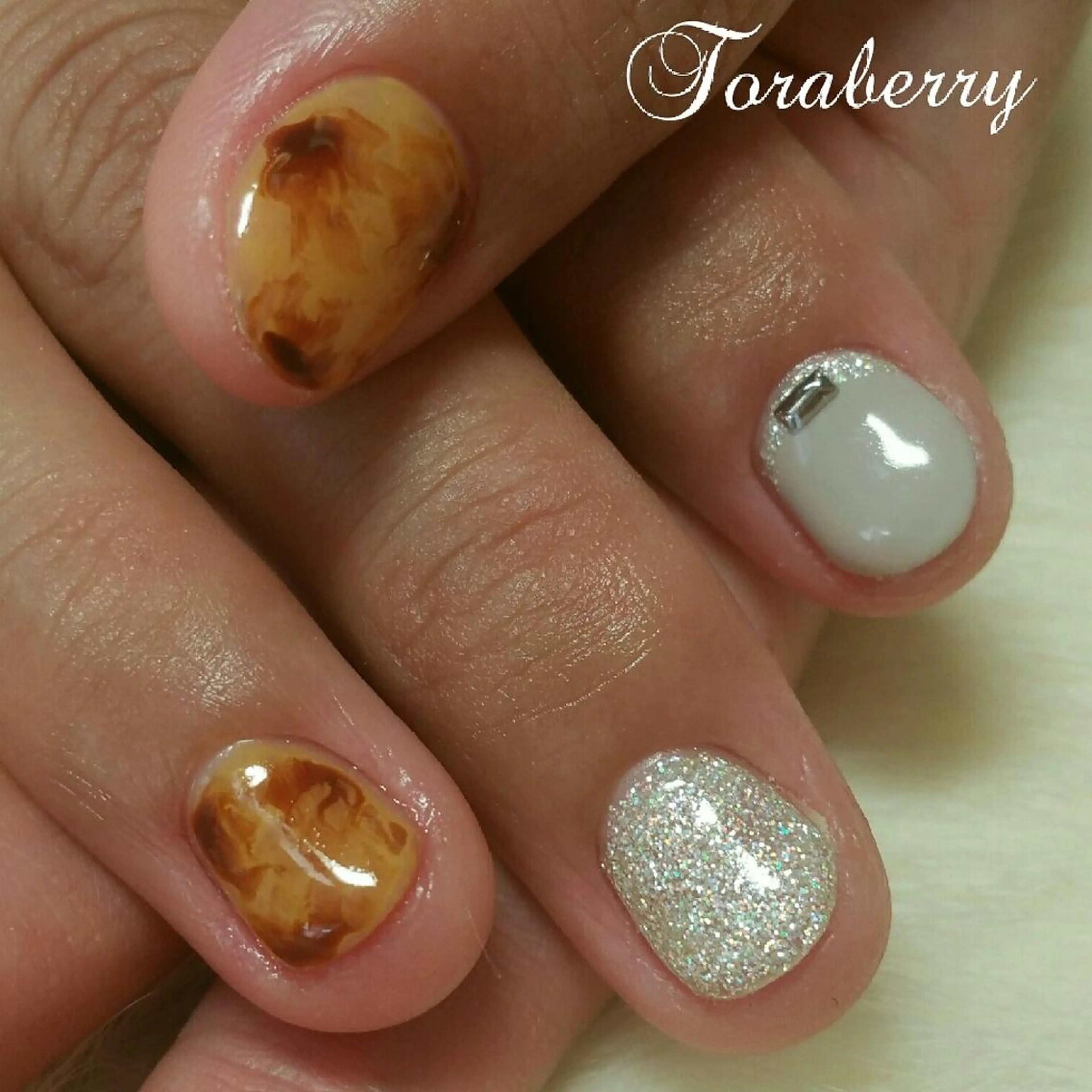 ネイル べっ甲ネイル ハンドネイル ネイリスト なつみのネイルデザイン