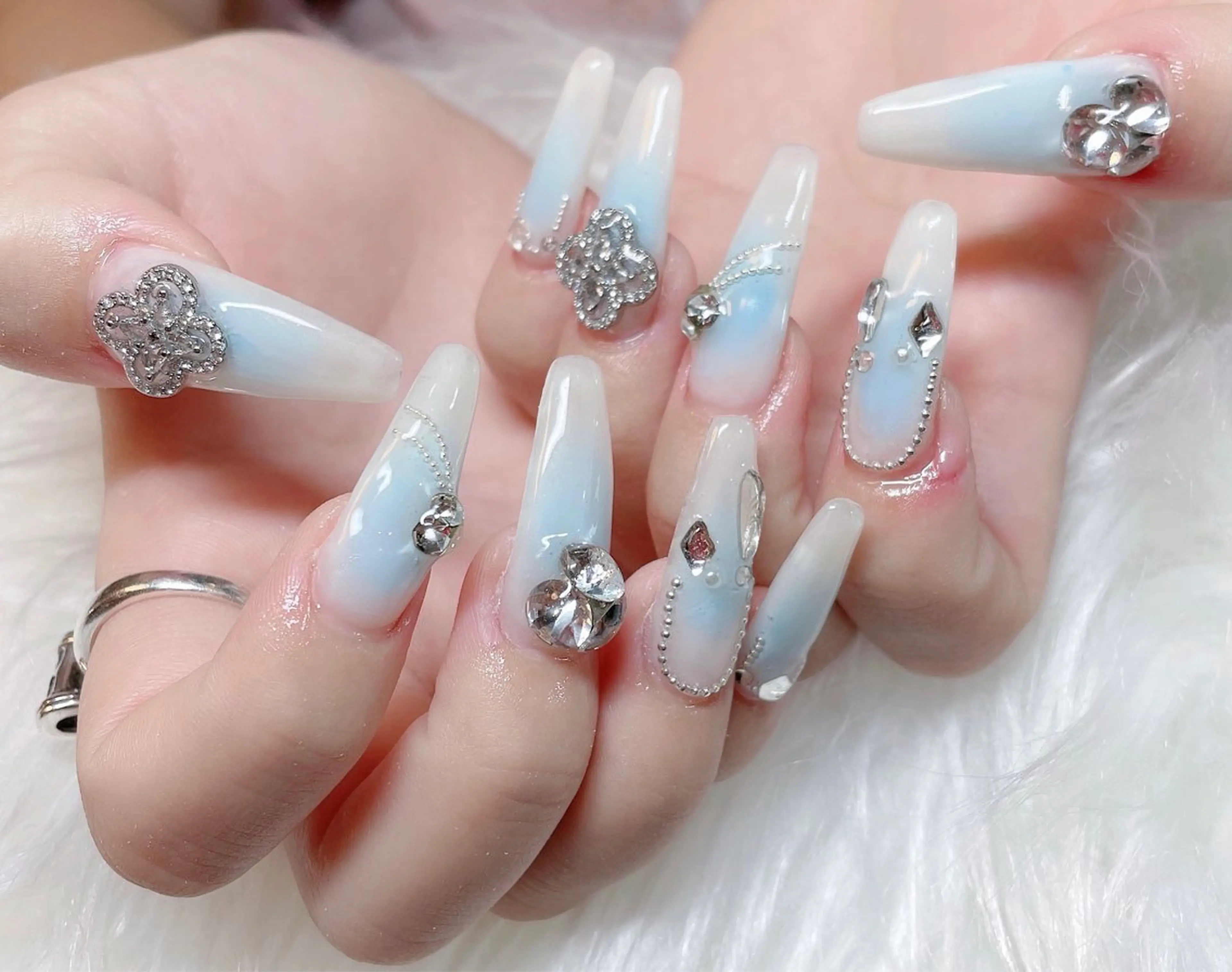 ネイル ハンドネイル ゆりか スカルプ専門店のネイルデザイン