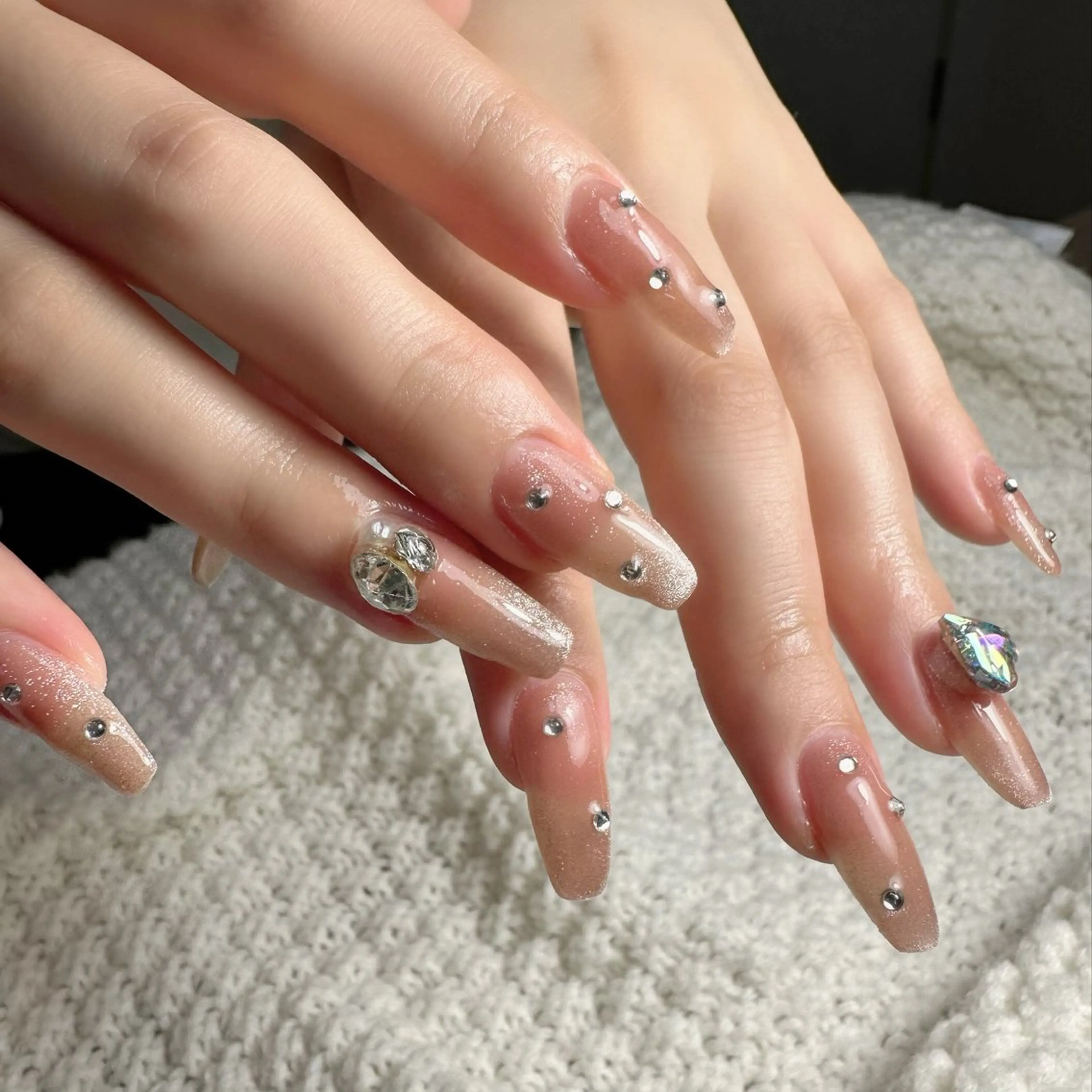 ネイル 新山 聖のネイルデザイン