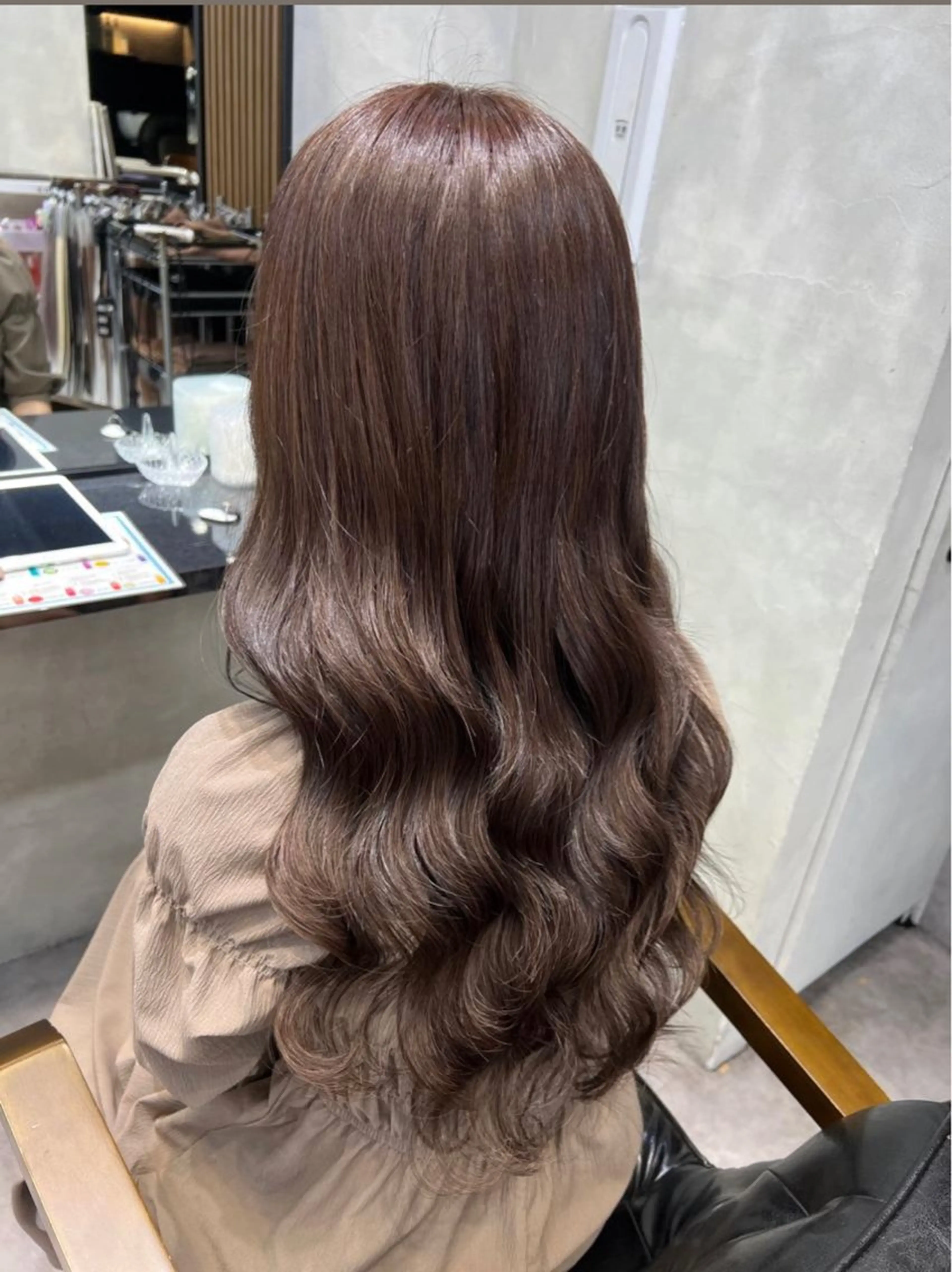 セミロング 濱川響太レディース カットモデルのヘアスタイル