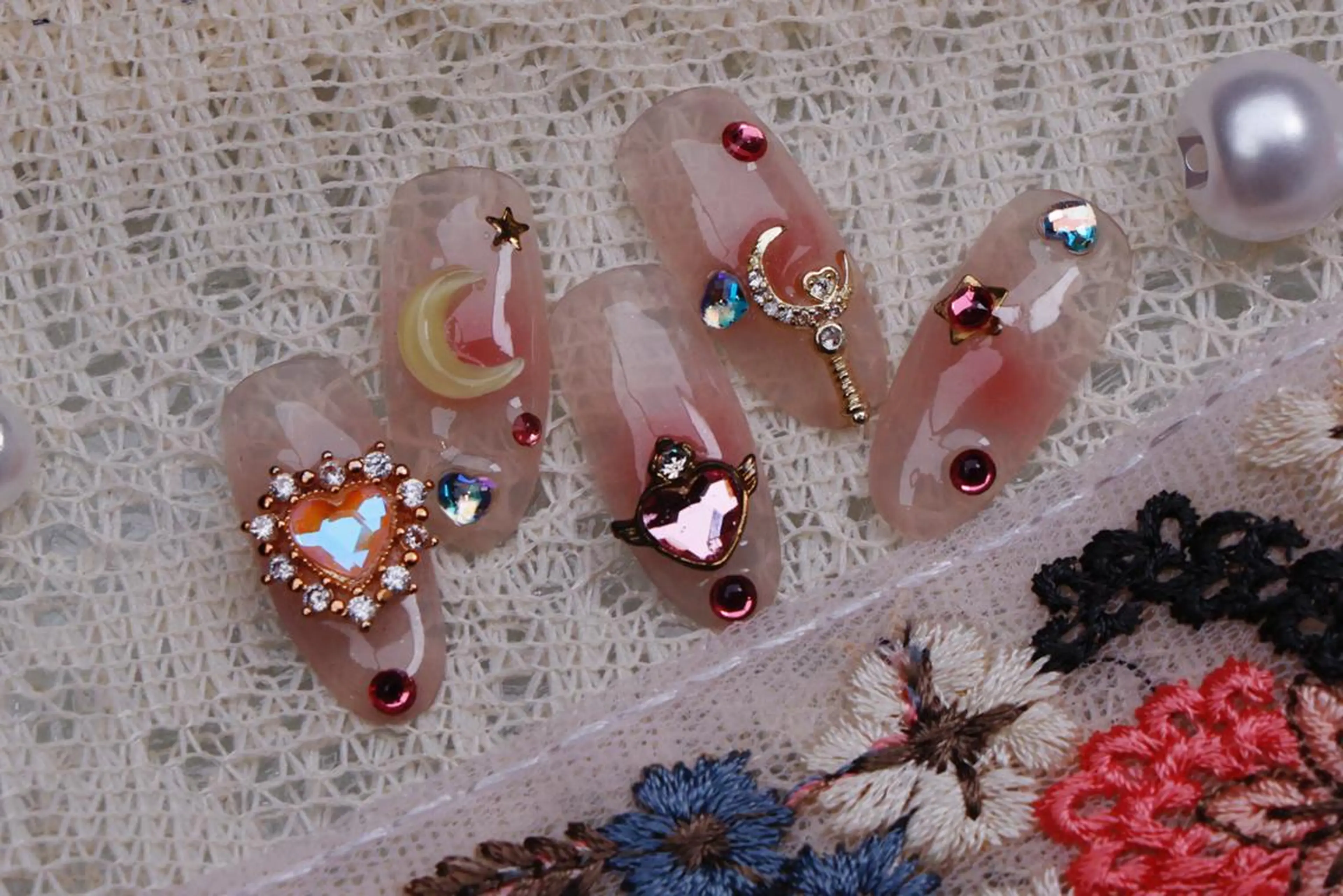 ネイル ハロウィン ロングネイル マグネットネイル スカルプネイル ネイルチップ Mss えりのネイルデザイン