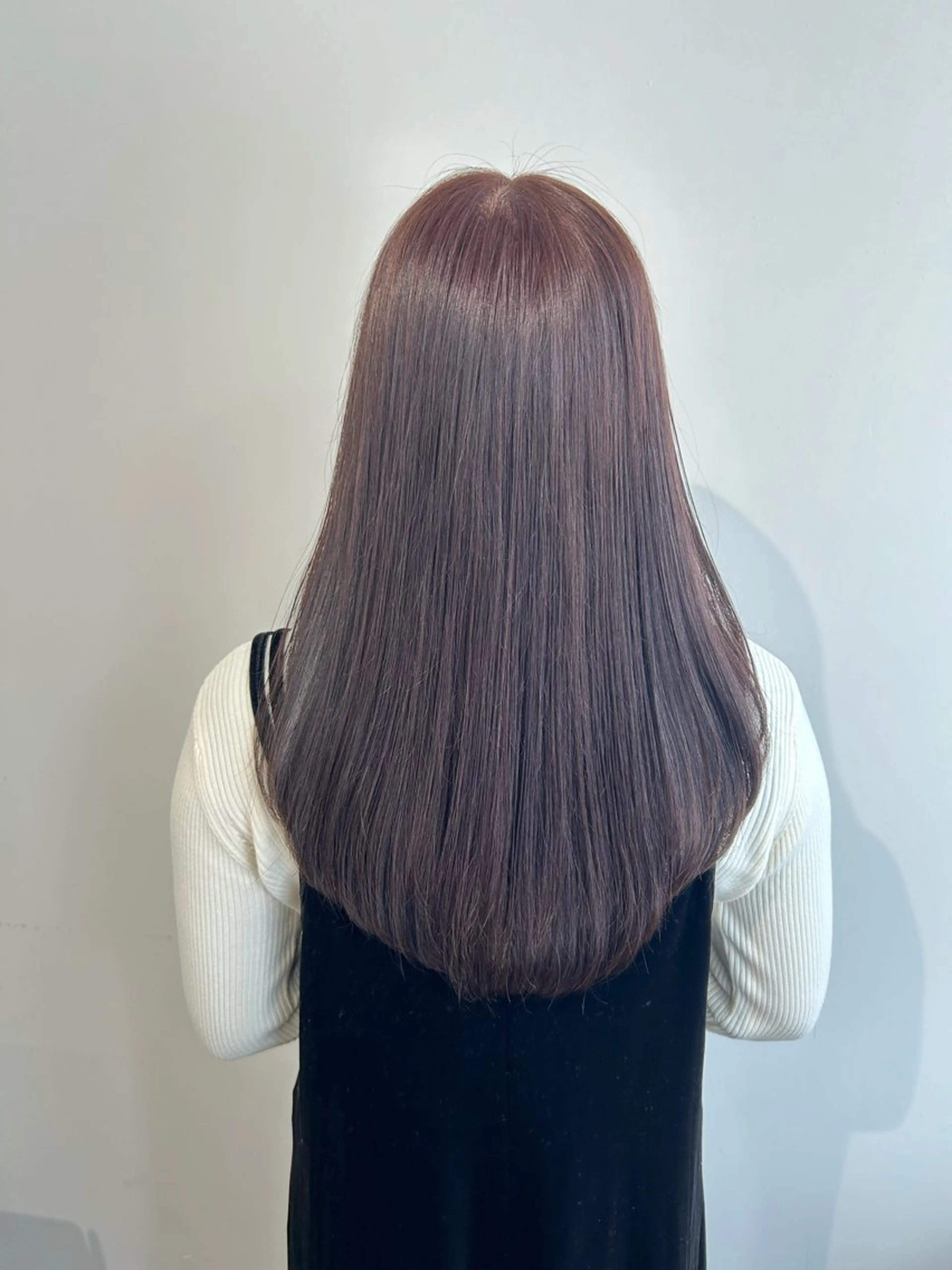 セミロング カラー ラベンダーカラー ラベンダーピンク ピンクカラー ヘアカラー ベージュ/ダブルカラ ー/新潟駅/青柳萌果のヘアスタイル