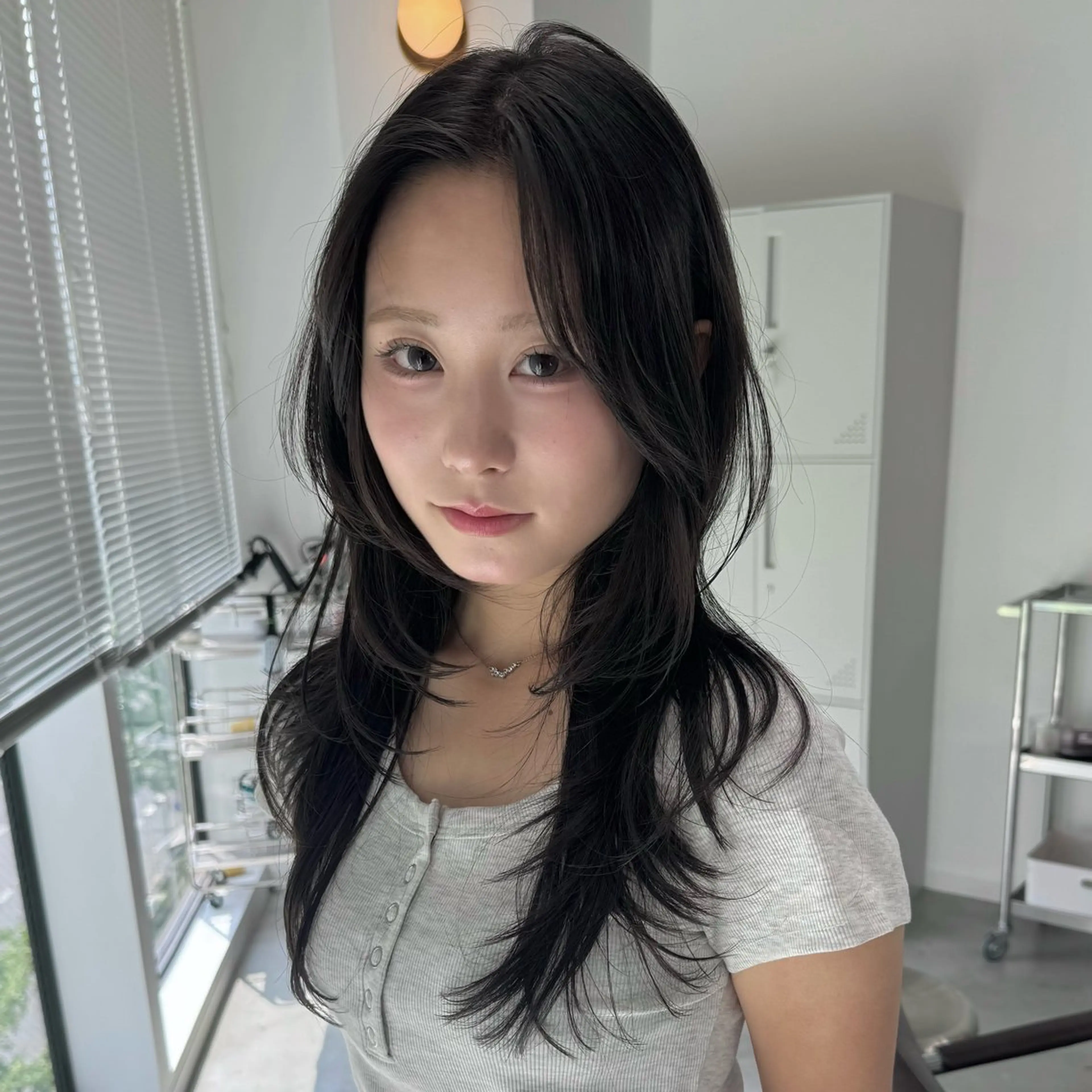 ロング ロングレイヤー ハッシュカット ハイレイヤー 韓国風ヘア レイヤーカット エクステモデル募集 💗大阪梅田/川上のヘアスタイル