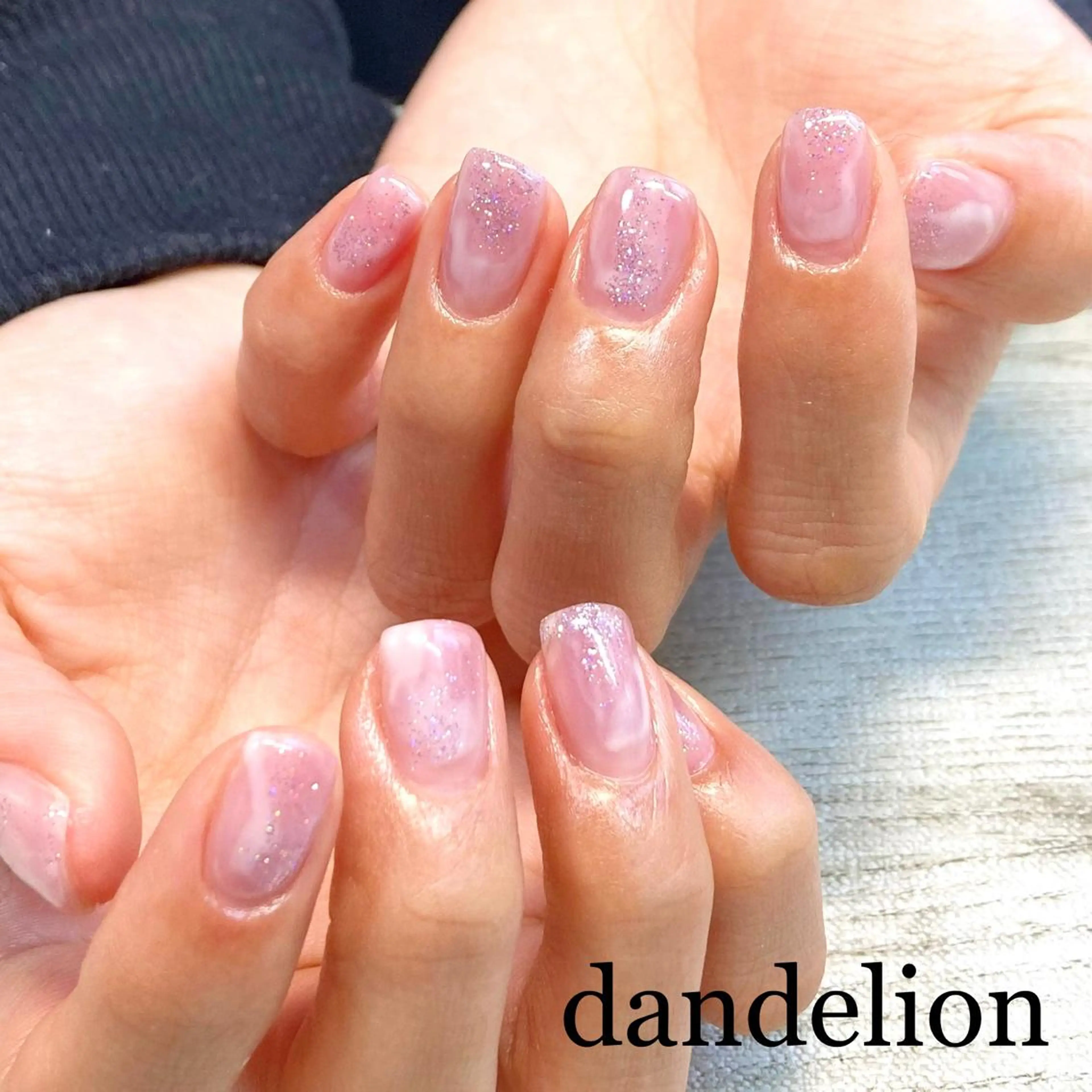 ネイル ハンドネイル ハンドケア dandelion ダンデライオンのネイルデザイン