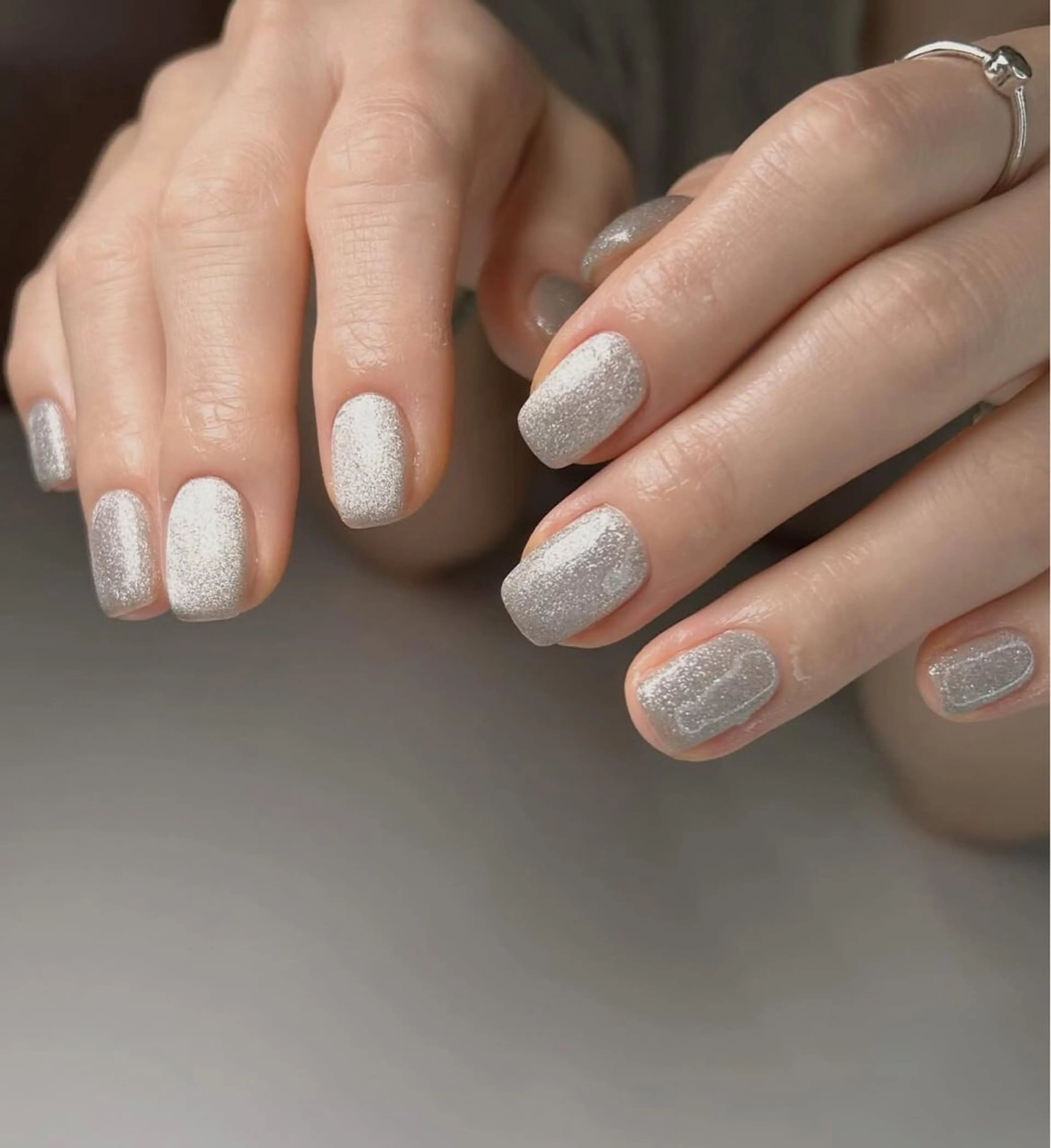 ネイル グラデーション ラメ(グリッター) マグネットネイル ミラーネイル ニュアンスネイル ハンドネイル Lumi de nailsのネイルデザイン