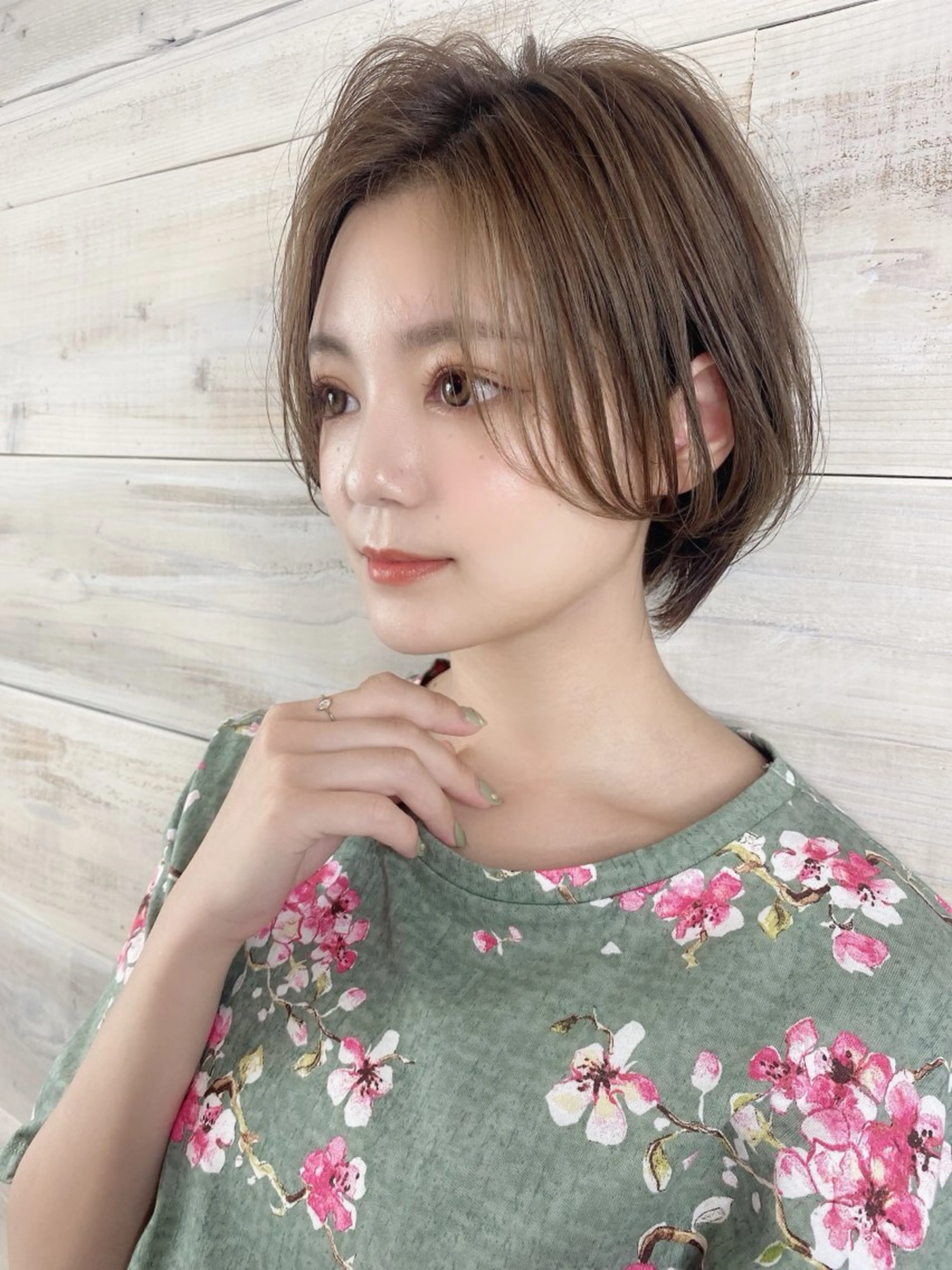 ミディアム カラー つや髪♡/透明感 /なな🎀のヘアスタイル