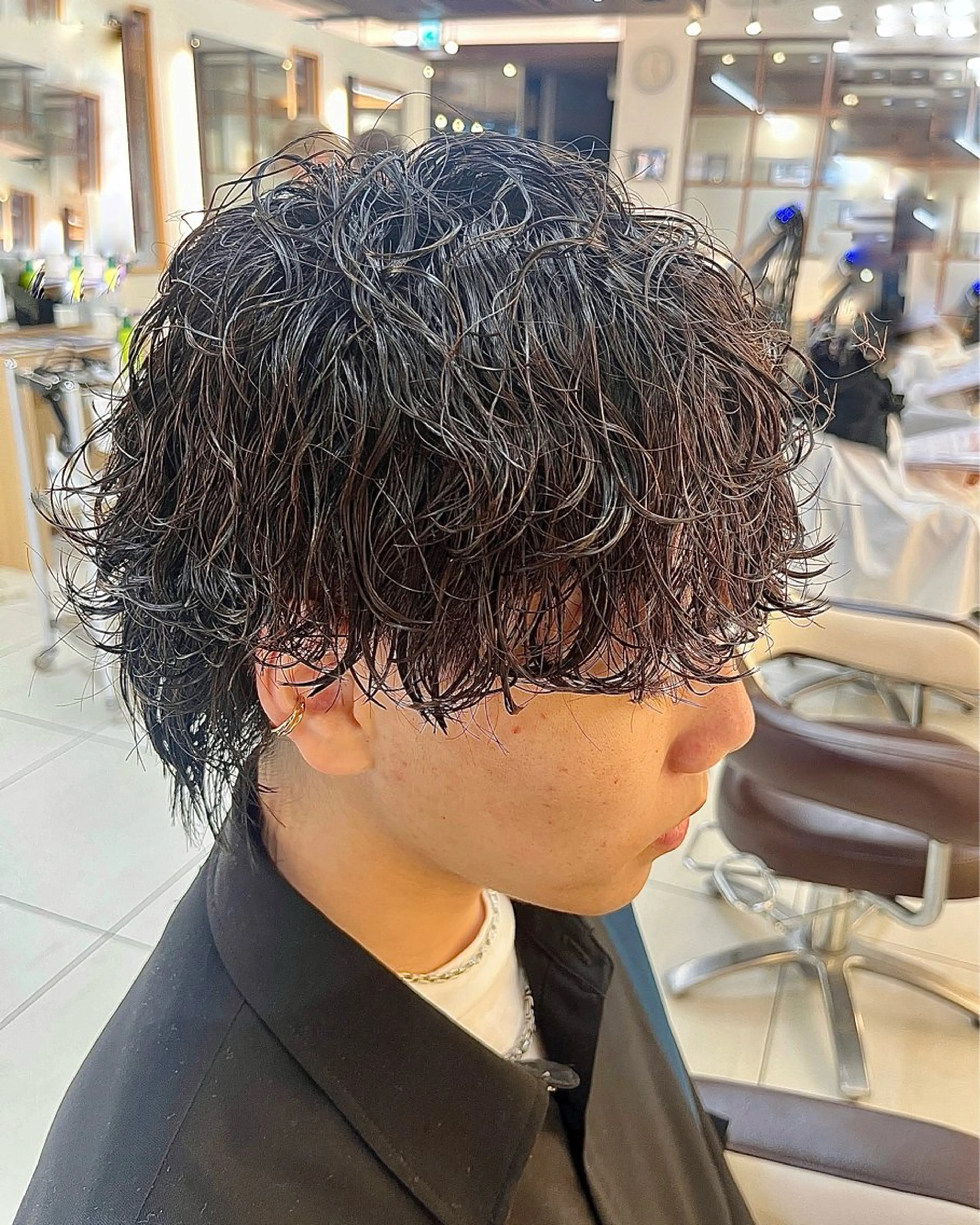 ショート メンズ センターパート フェードカット マッシュ メンズパーマ メンズツイストパーマ カット パーマ 波巻き/ツイスパ ⭐️岡安のヘアスタイル