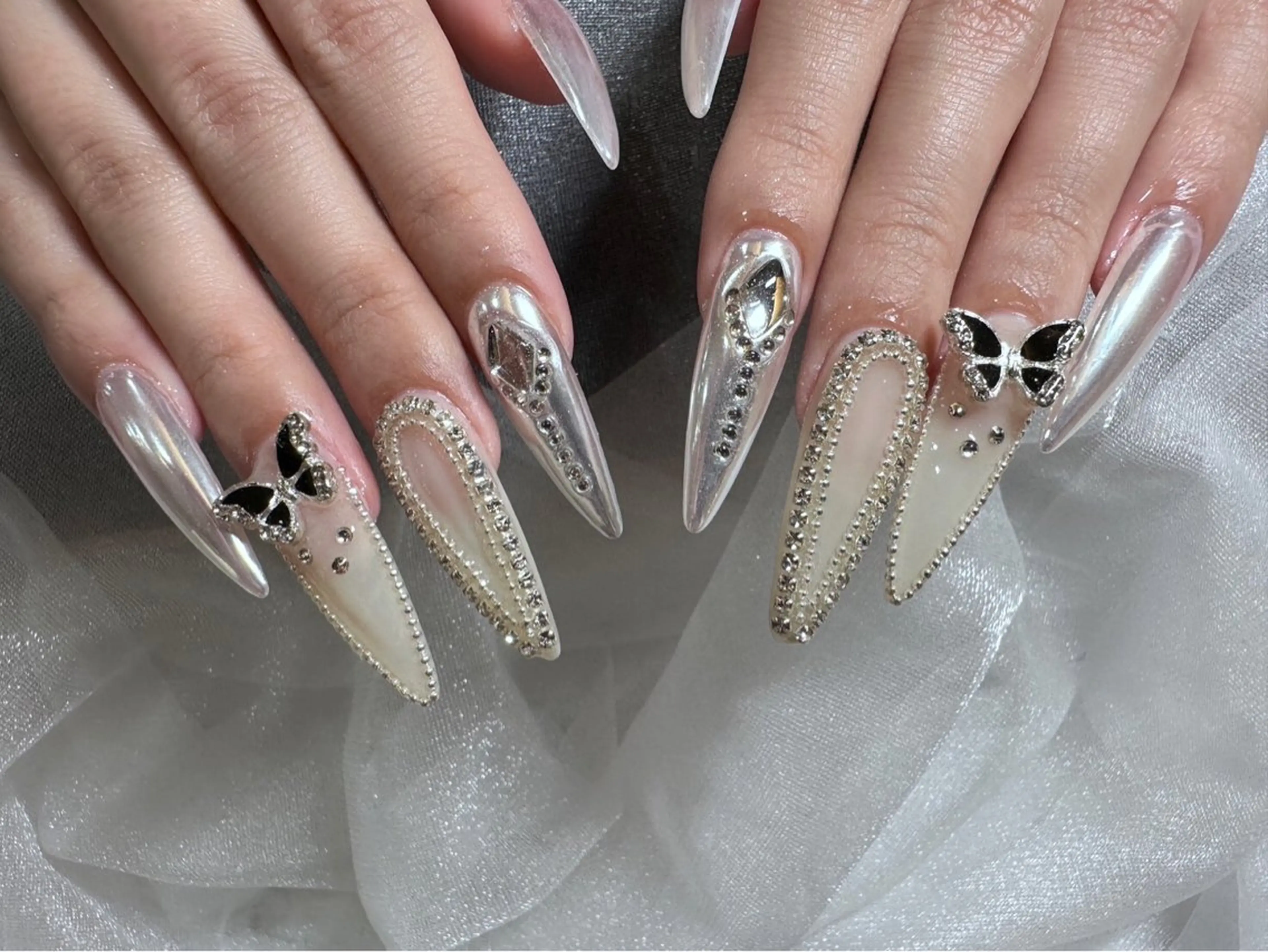 ネイル 長さ出し 持ち込み Nail💅ANDY 当日予約⭕️難波すぐのネイルデザイン