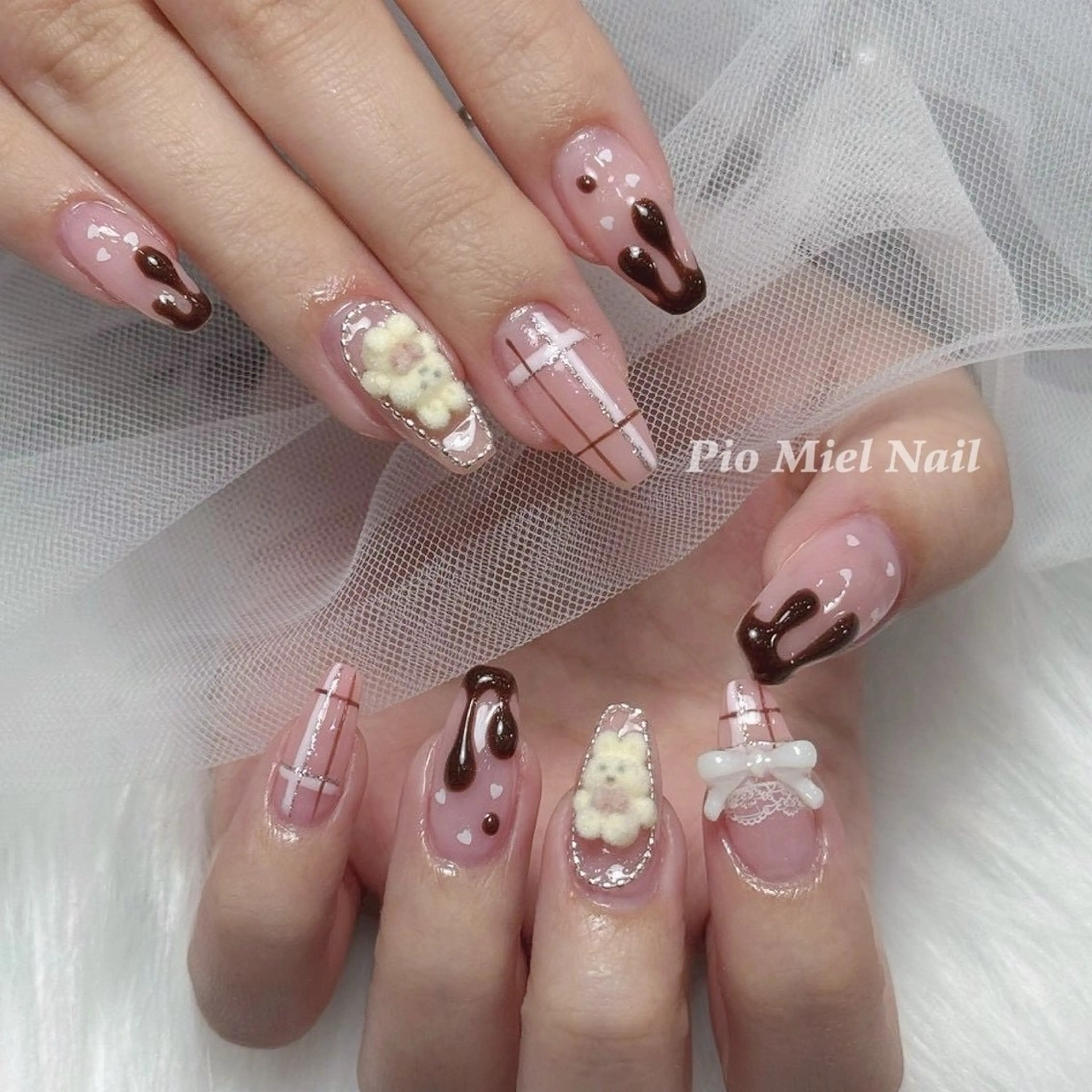 ネイル Pio Mielのネイルデザイン