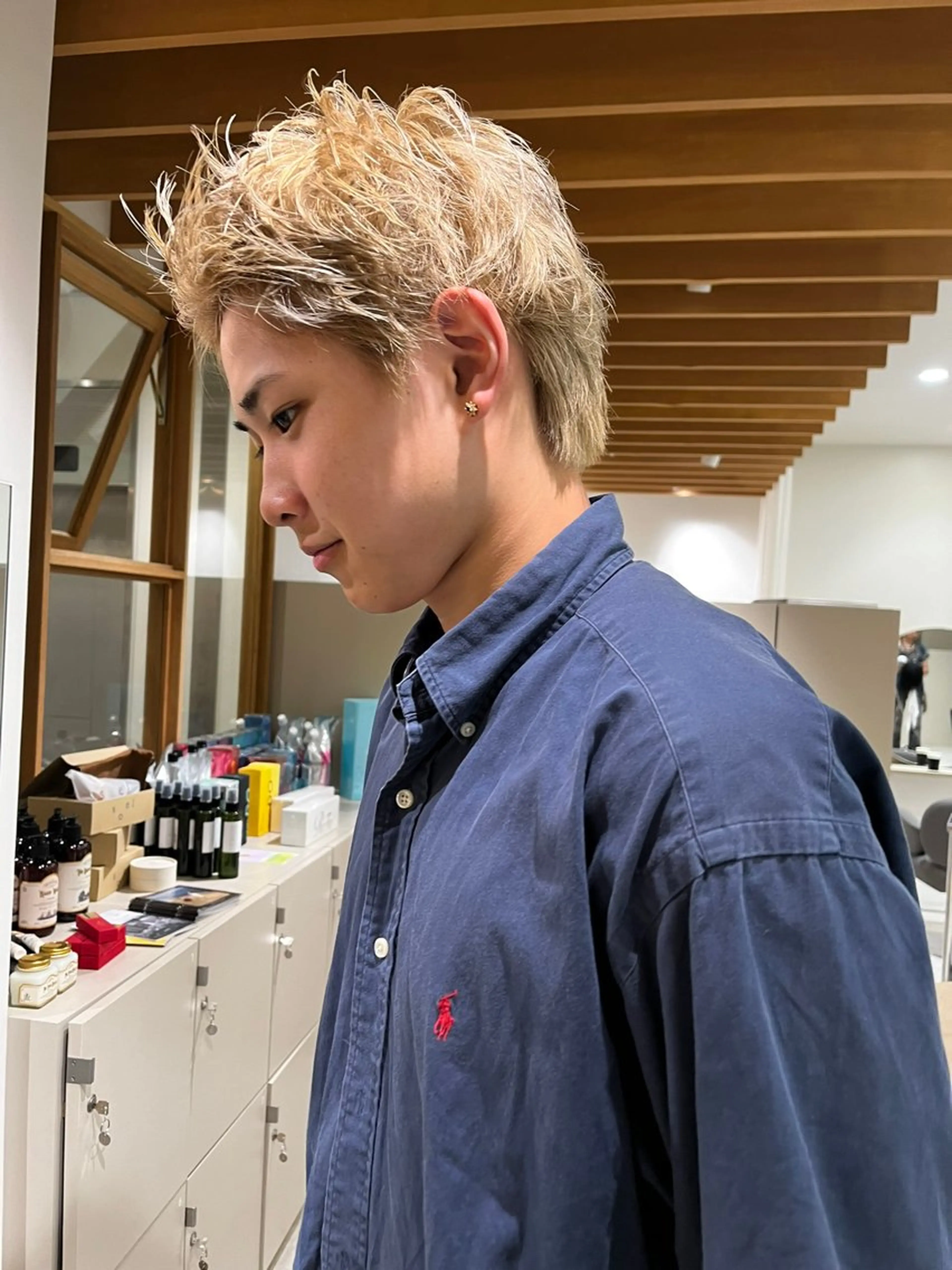 カラー メンズ メンズハイトーン スパイキーショート ブロンド ハイトーンカラー カットモデル/ 髪質改善/みわのヘアスタイル