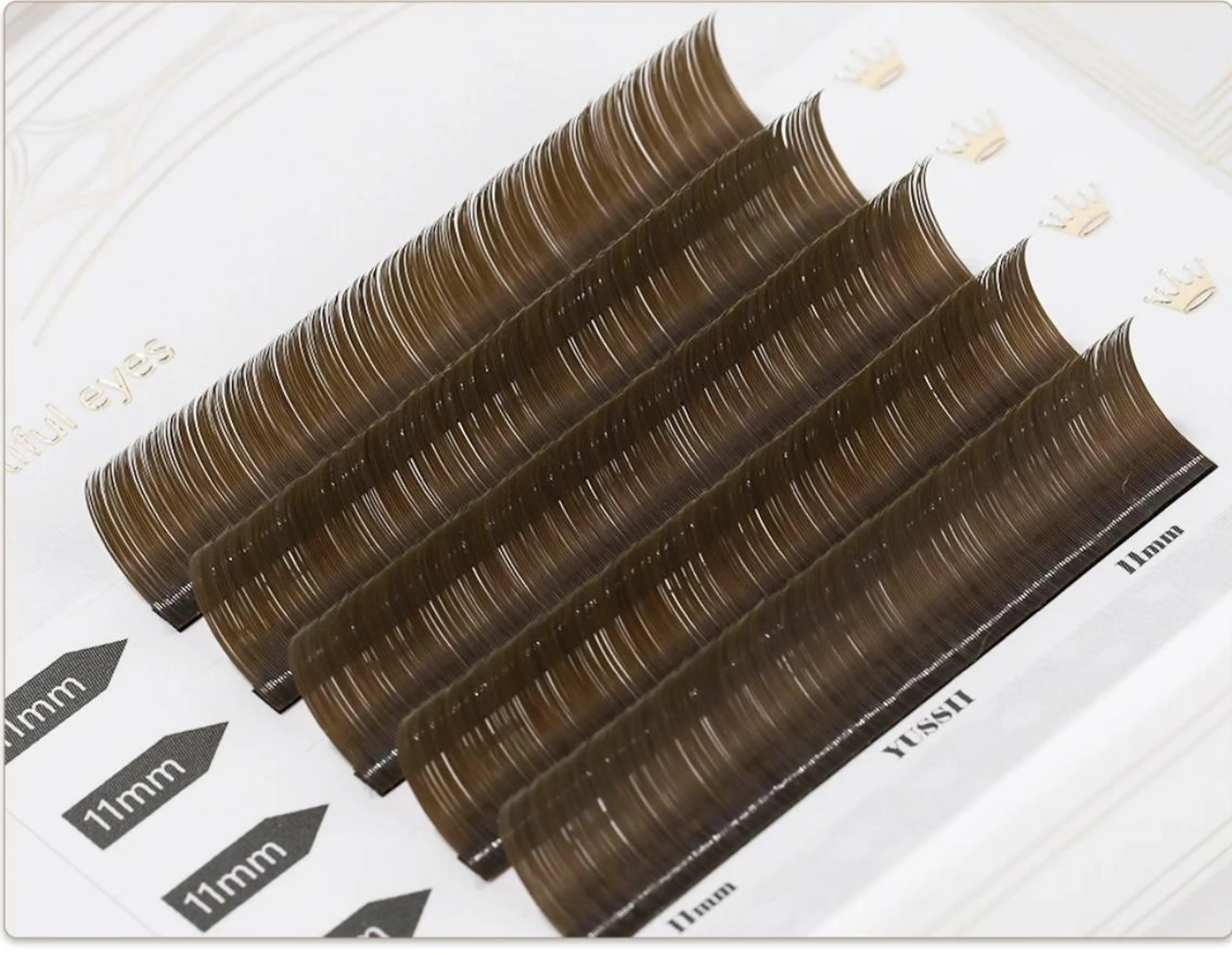 【大人気ブラウン＆トレンドカラー】カラーエクステ100本コース♪【オフ込】の写真