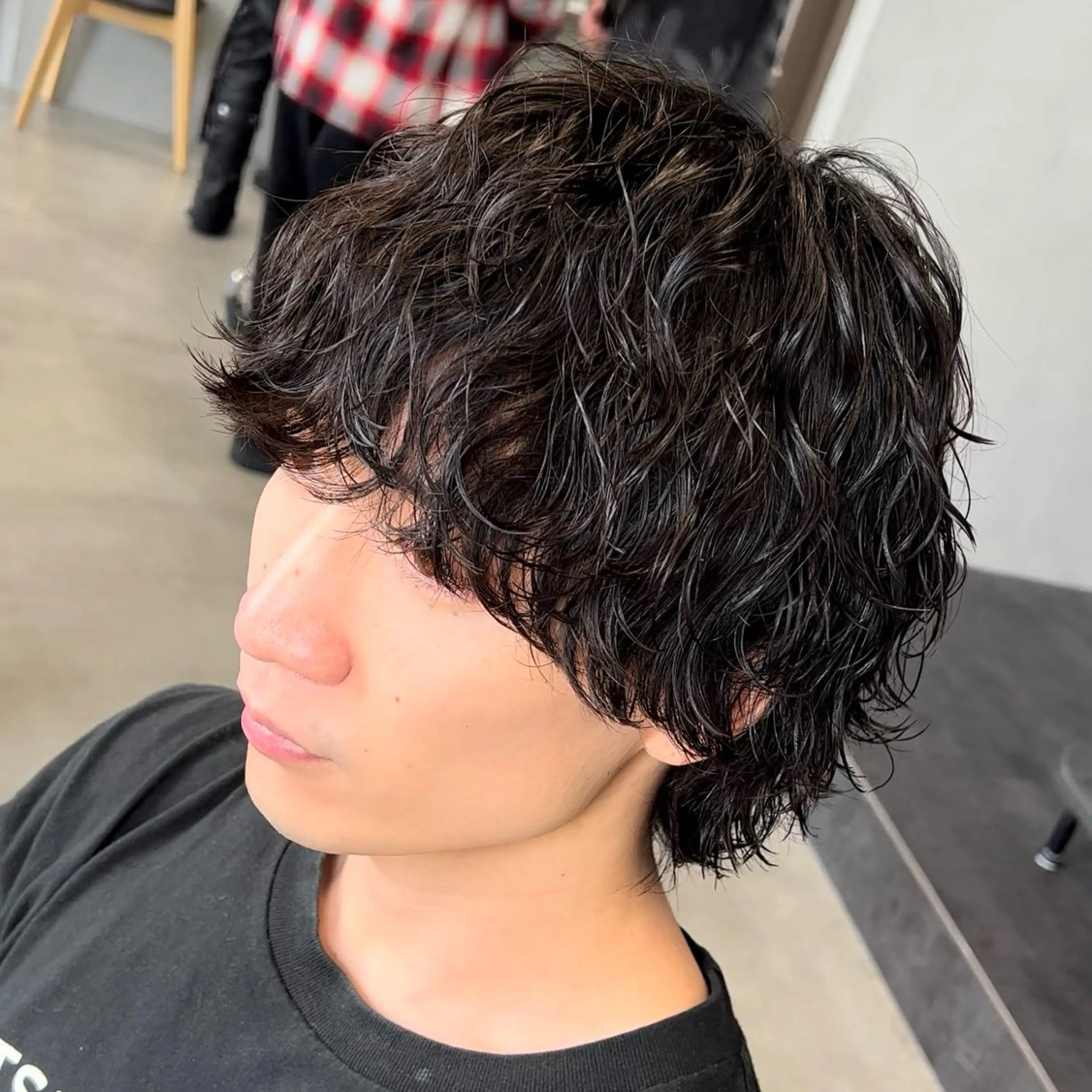 ショート パーマ メンズ メンズパーマ 波巻きパーマ メンズウルフカット ウルフカット 松下 友希 【fifth】のヘアスタイル