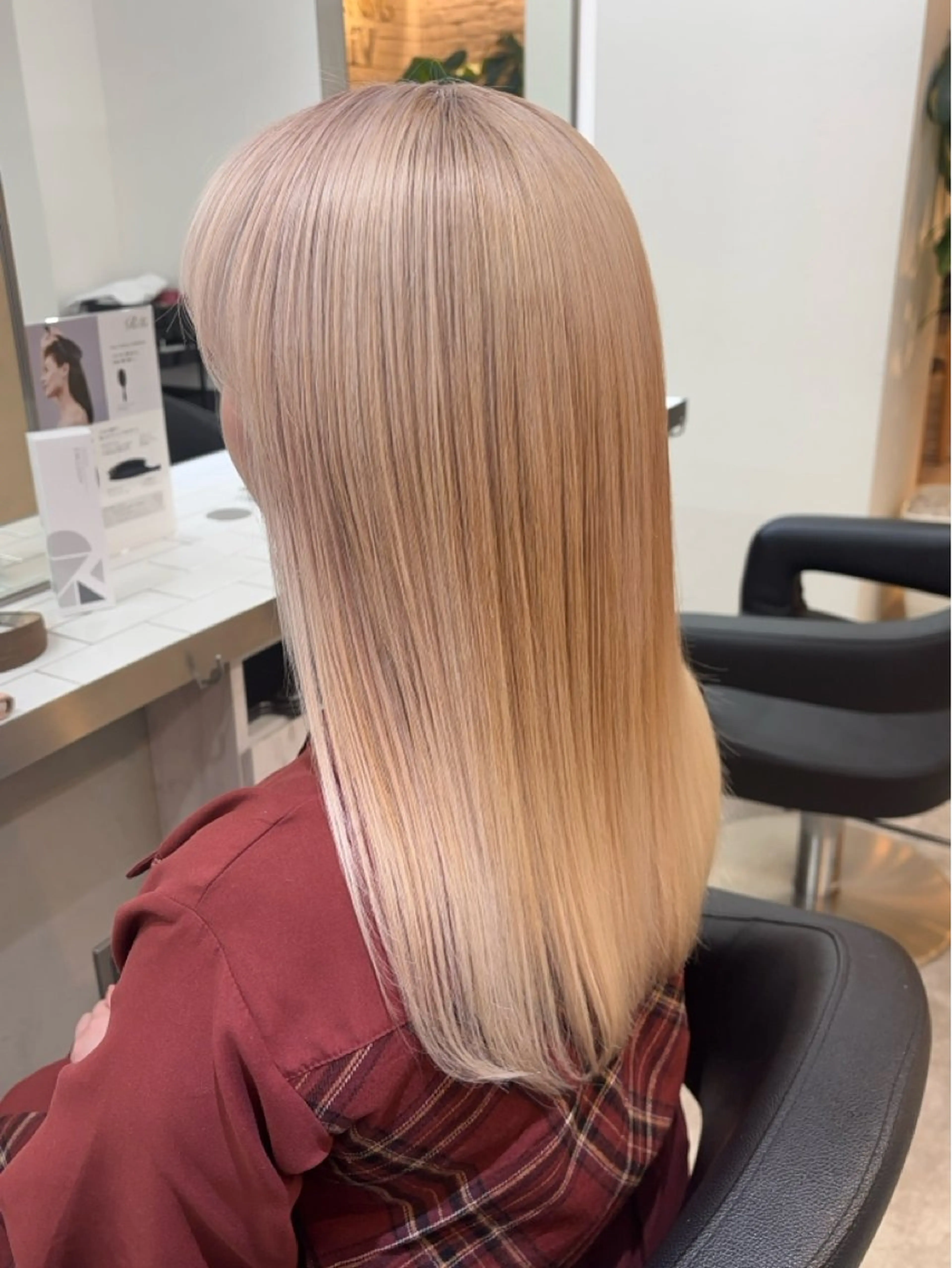 セミロング カラー トリートメント カット ヘアカラー トリートメント Ｖｉｏｔ  銀座 樋口 桃佳のヘアスタイル