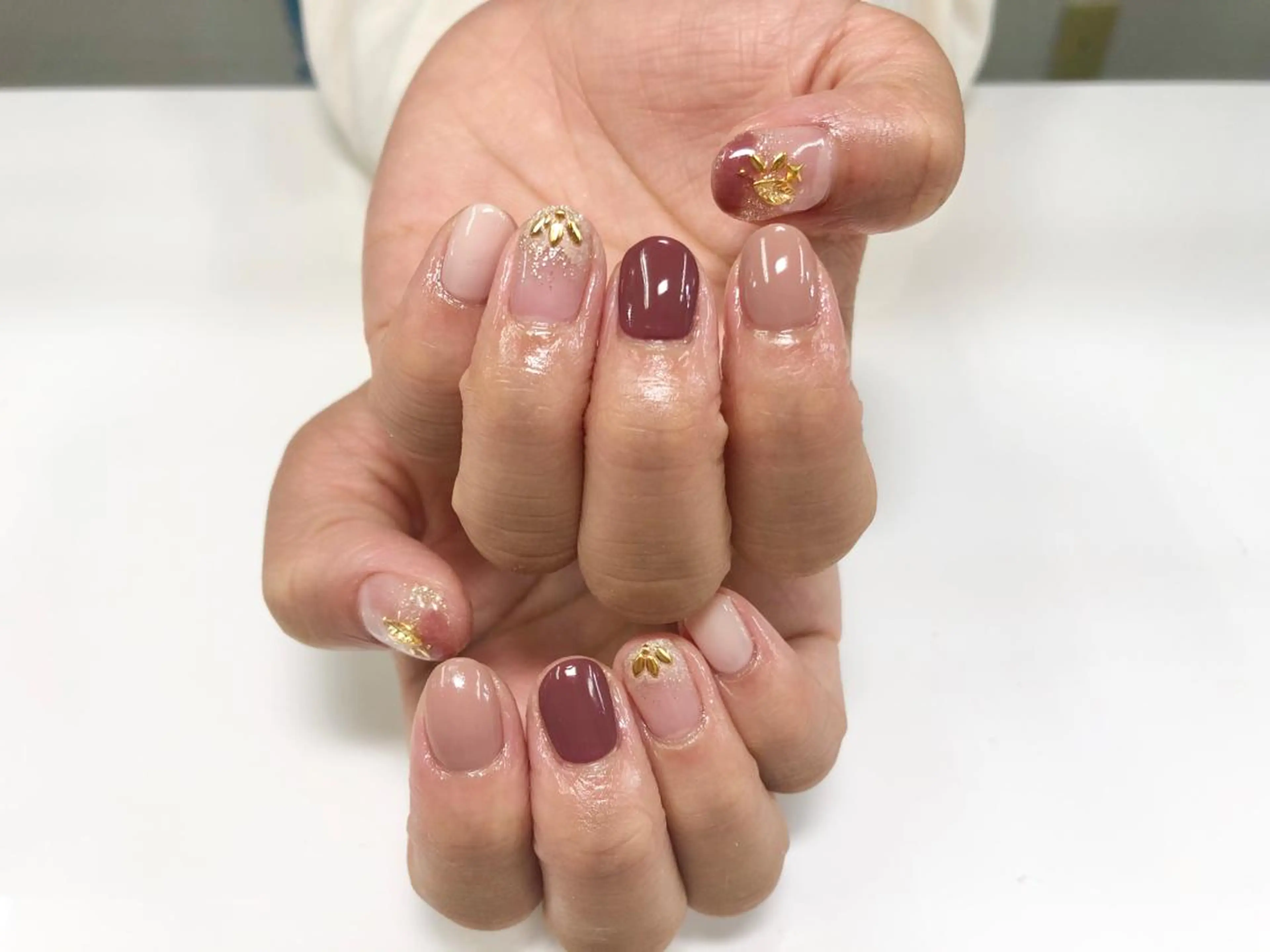 ネイル 吉田 芹菜のネイルデザイン
