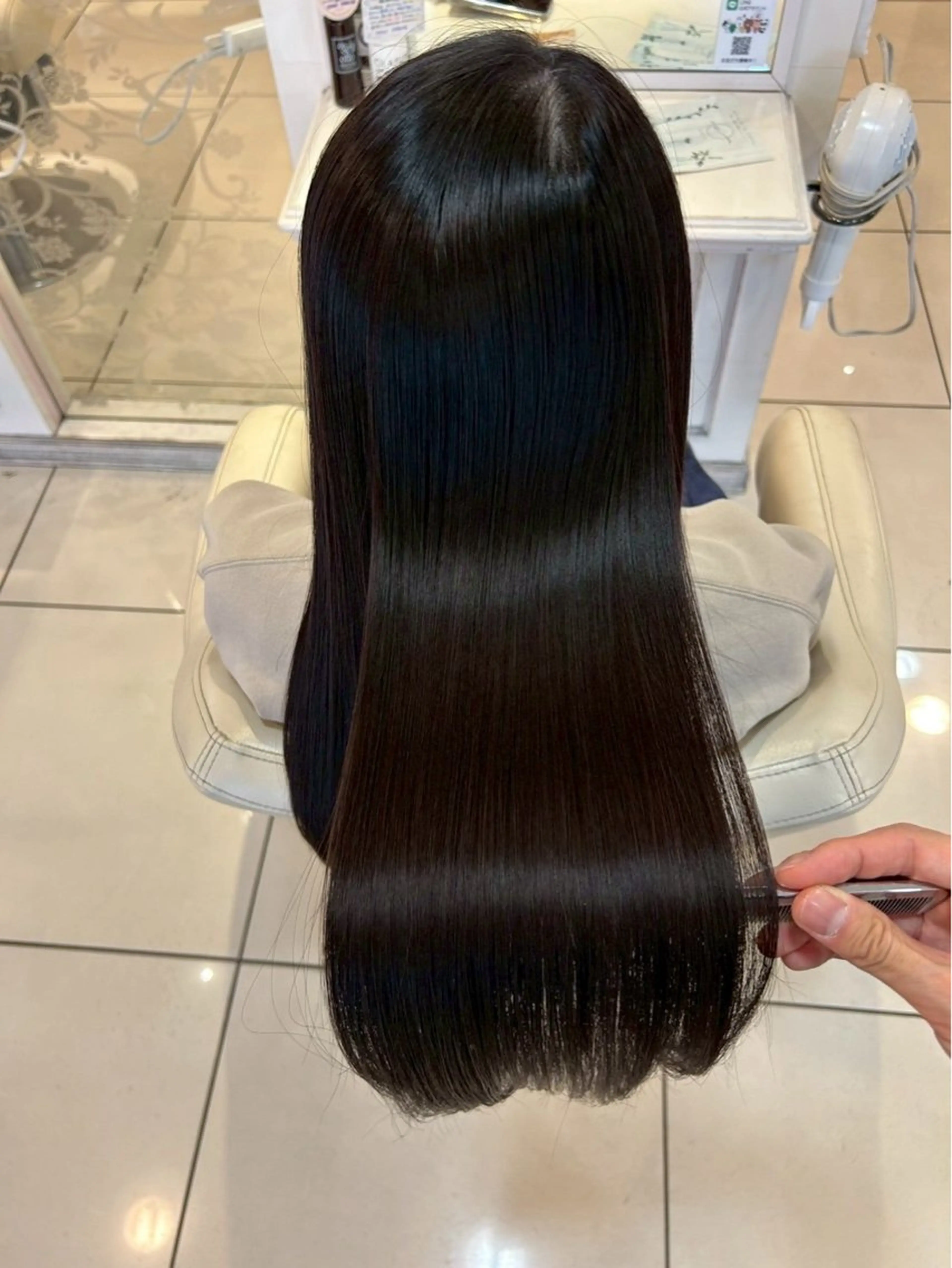 ロング モデル募集中🌞🌈 SARAのヘアスタイル