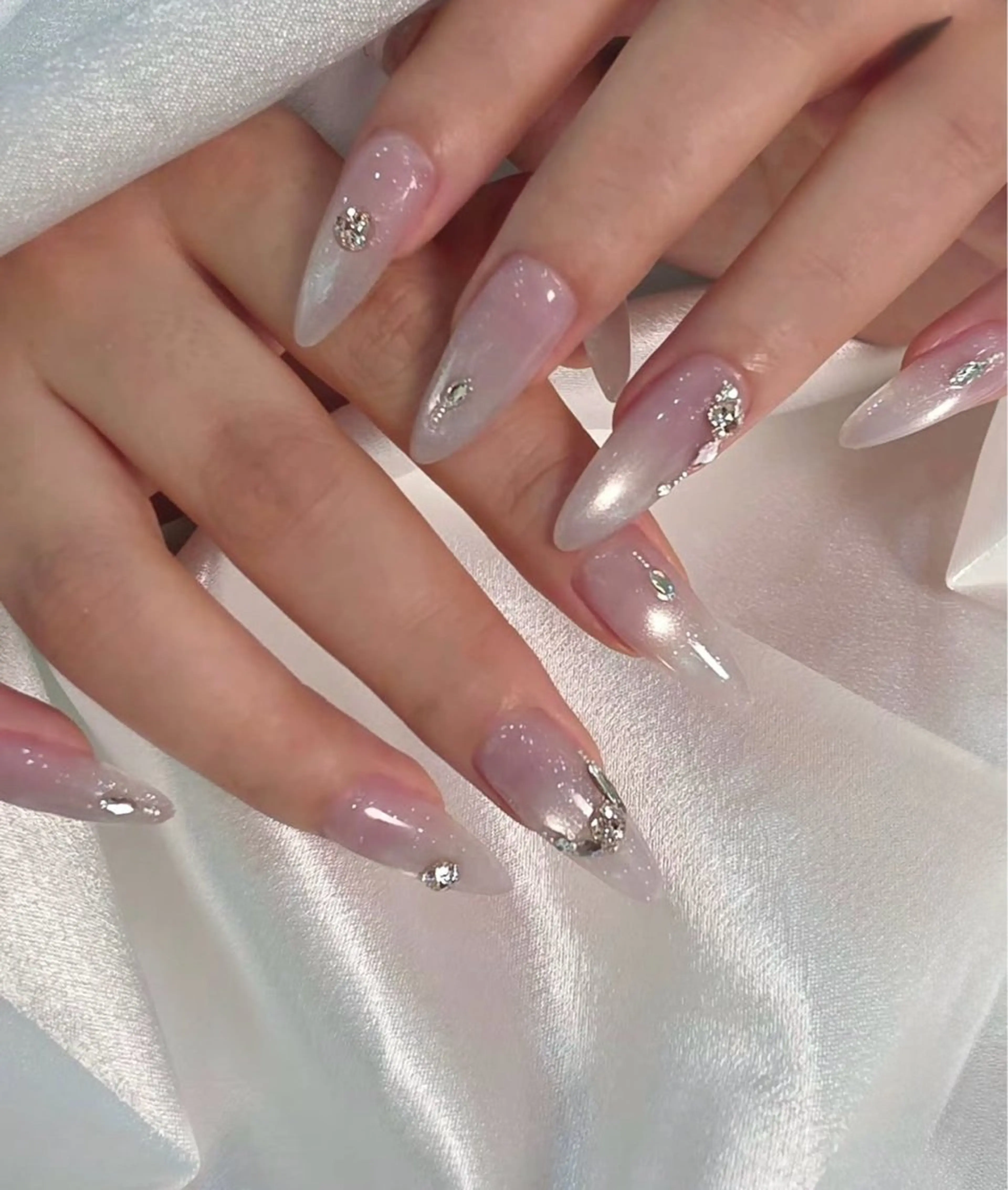 ネイル NailSalon✨ Écrinエクランのネイルデザイン