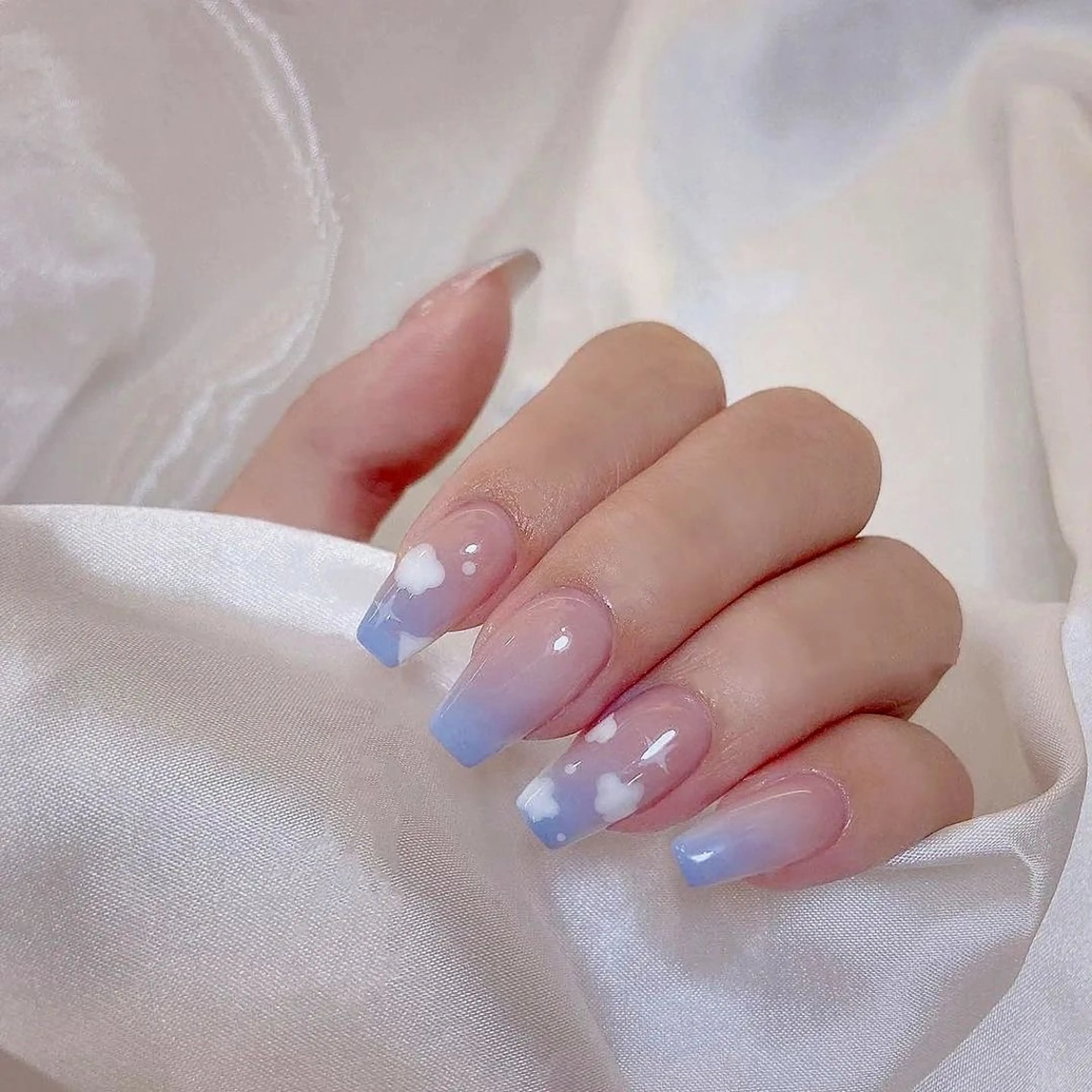 ネイル ハンドネイル Glow Nail スカルプ専門店のネイルデザイン