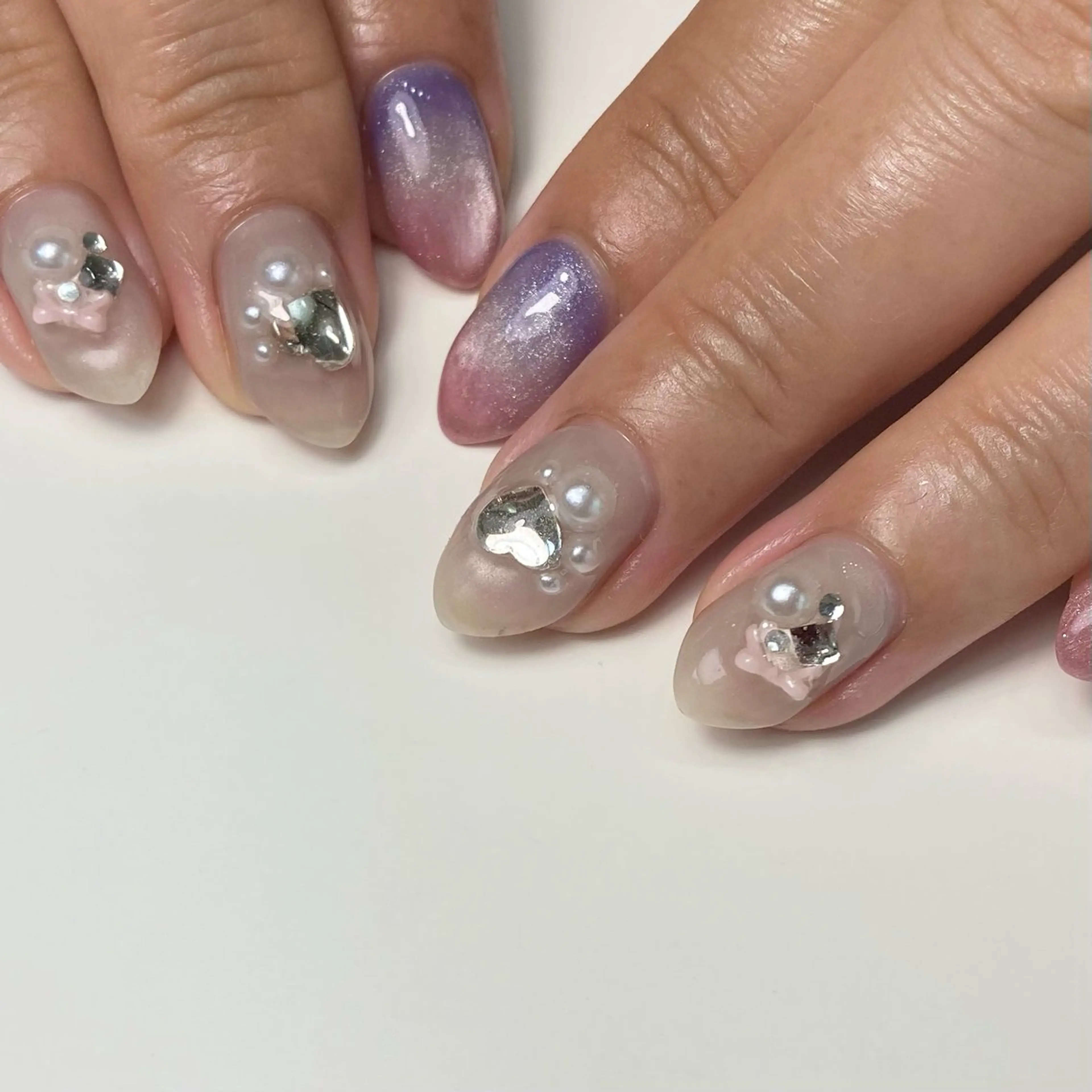 ネイル Legit nail salonのネイルデザイン
