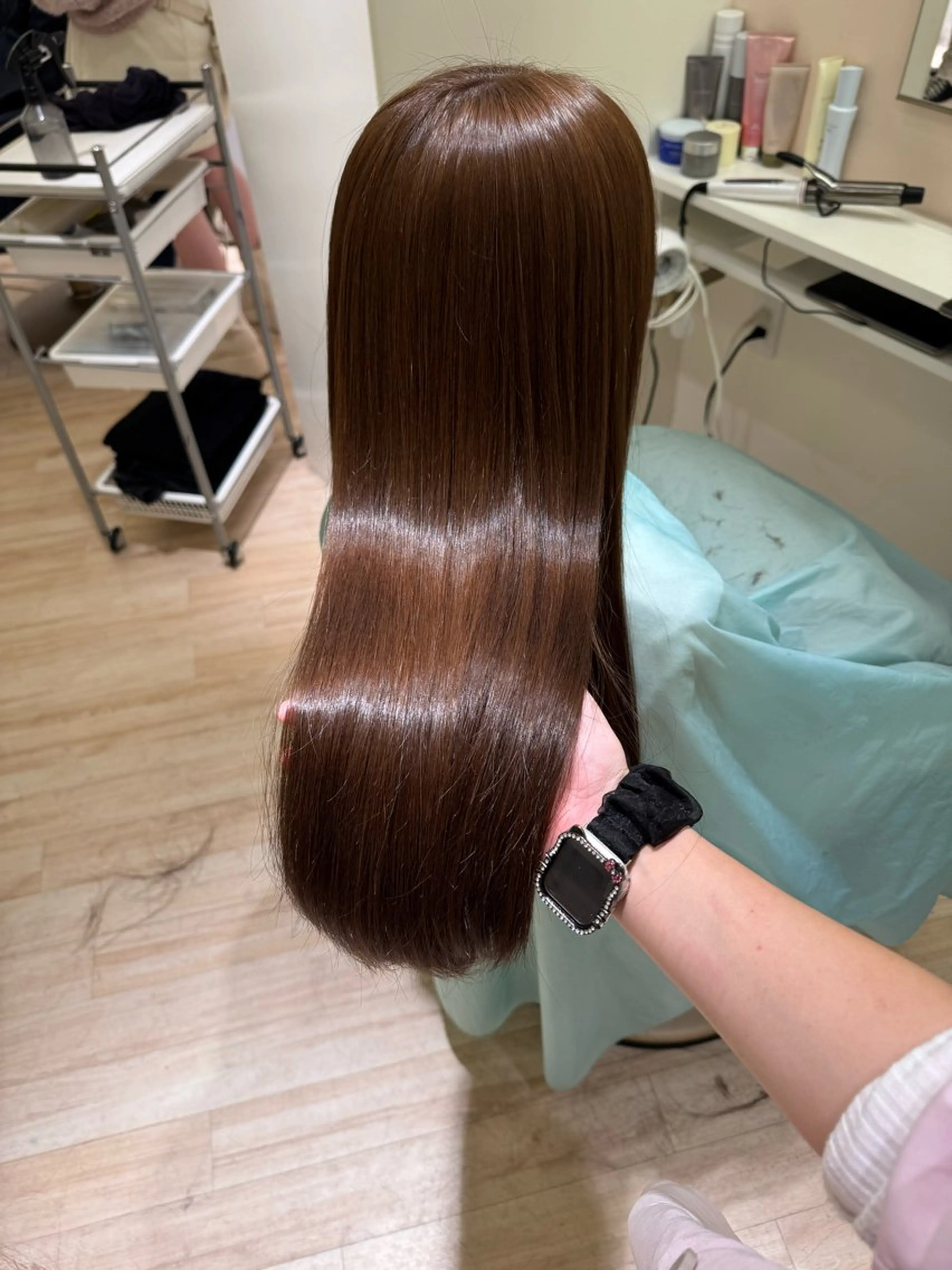 ロング カラー ParveMix 岡本えりかのヘアスタイル