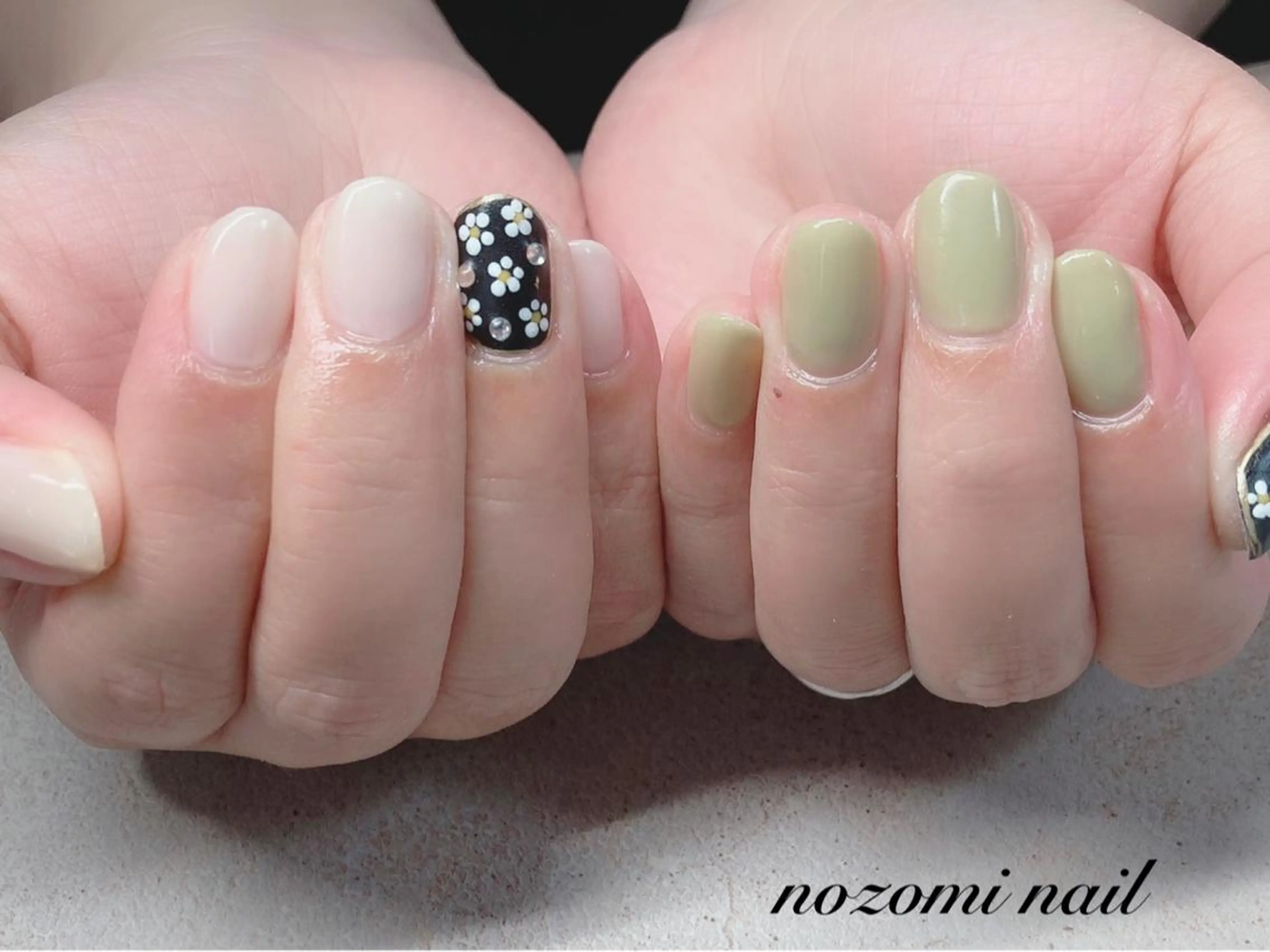 ネイル ハンドネイル beauty salon　bellのネイルデザイン