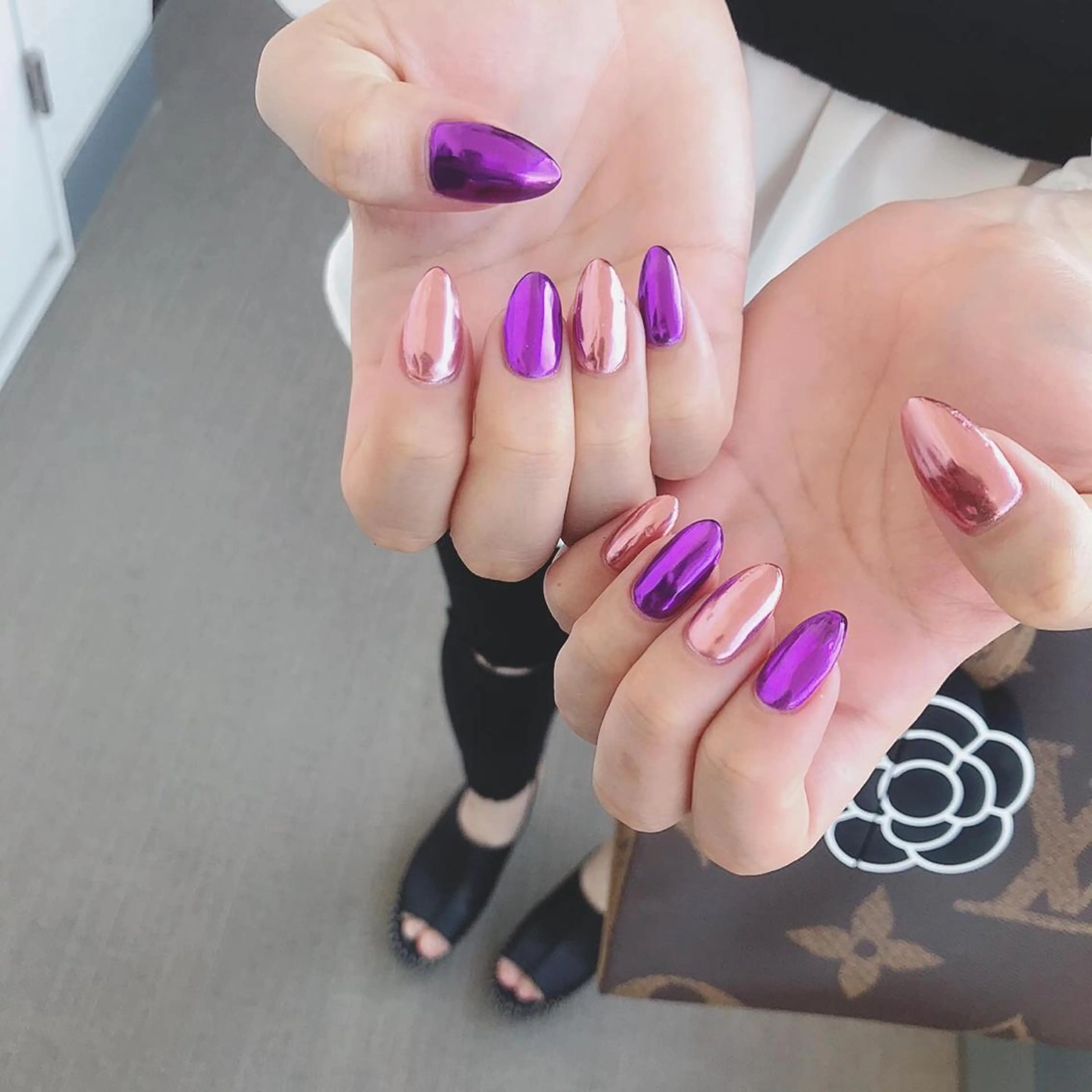 🌸🩵マグネット✨ミラー🪞 ワンカラーの写真