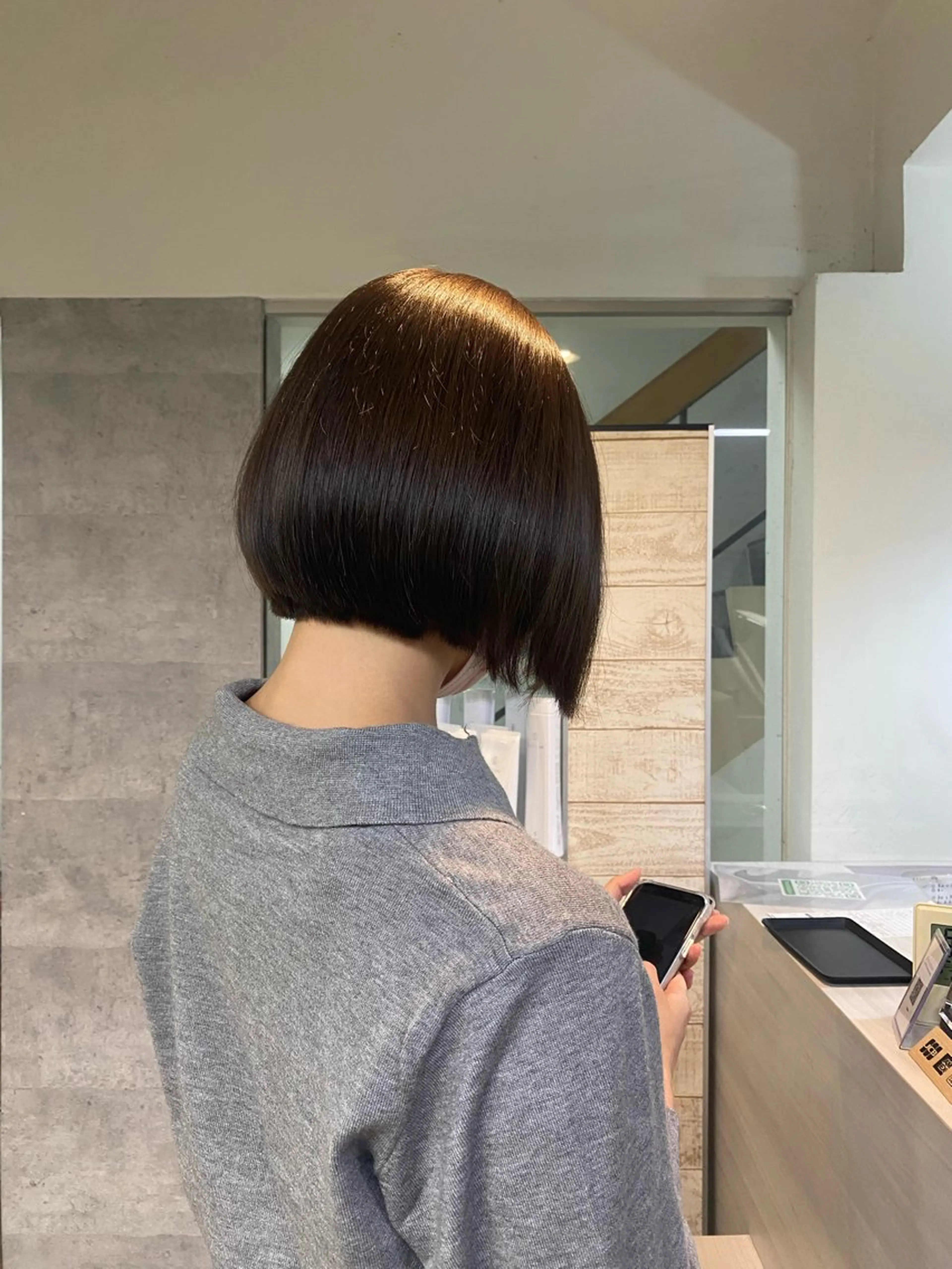 ミディアム カラー ボブ カット ヘアカラー MIREI /韓国風 ショート/大阪美容室のヘアスタイル