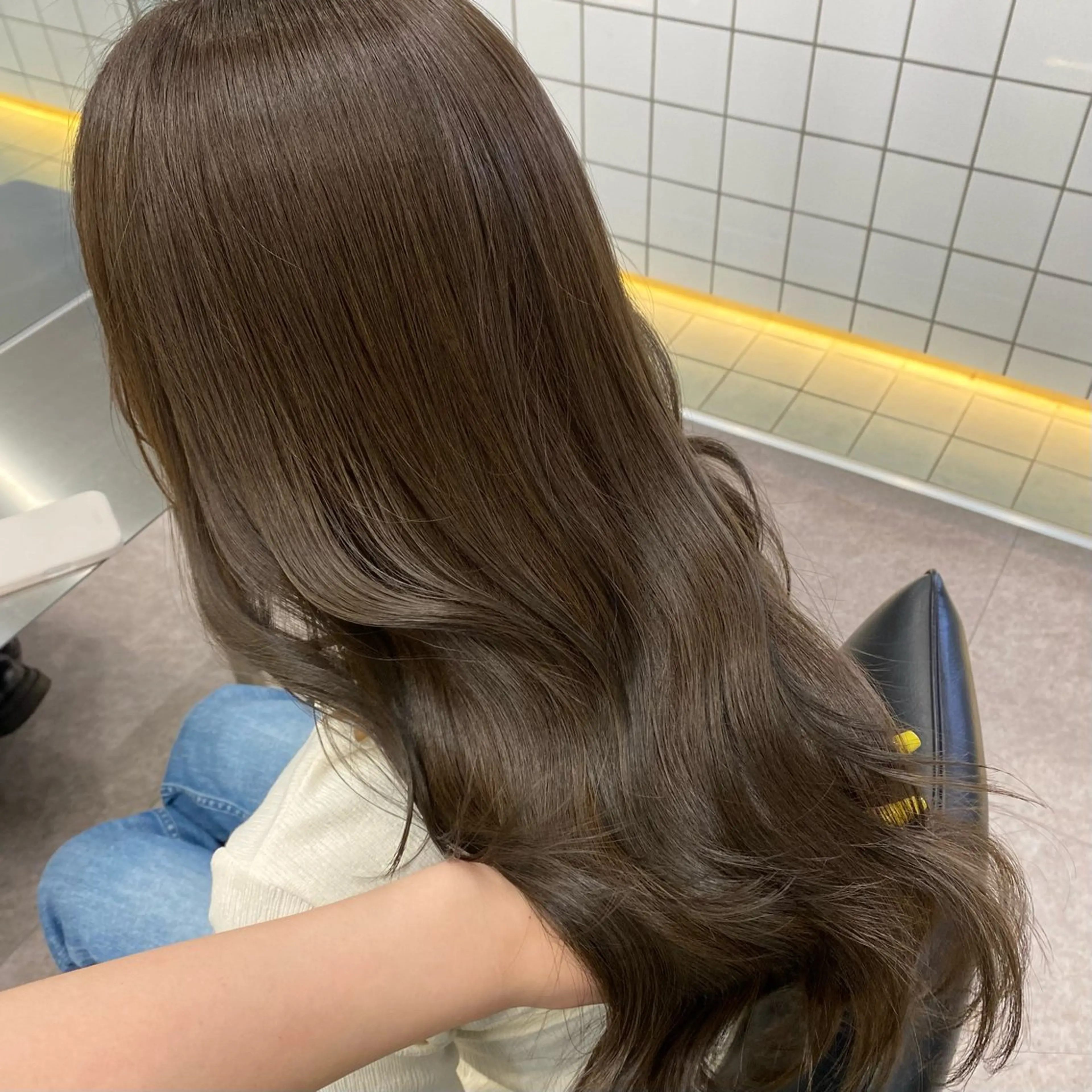 ロング カラー ヘアアレンジ 望月 菜央のヘアスタイル