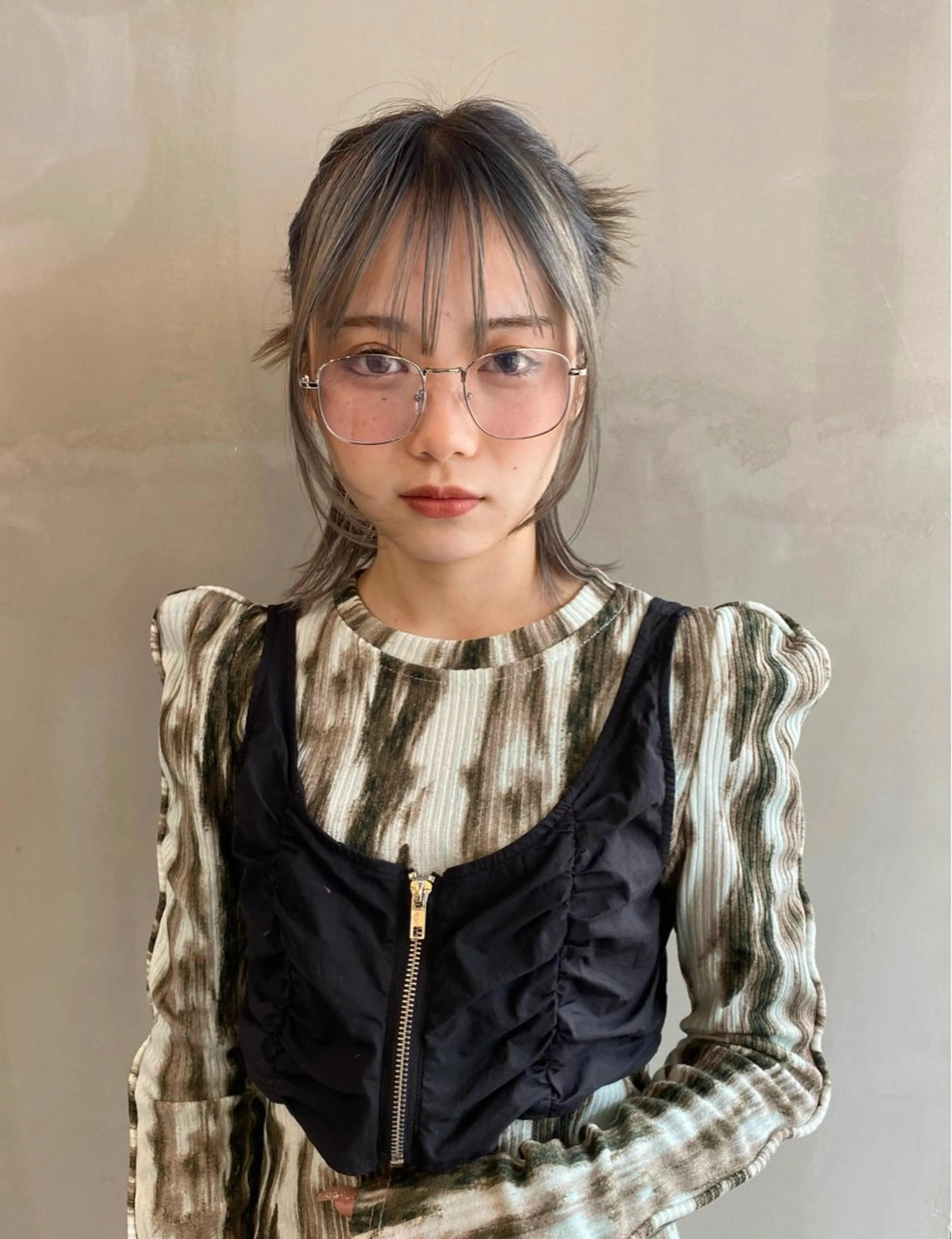 ミディアム カラー ヘアカラー トリートメント くすみカラー / 肌馴染み/ 花房佑夏のヘアスタイル