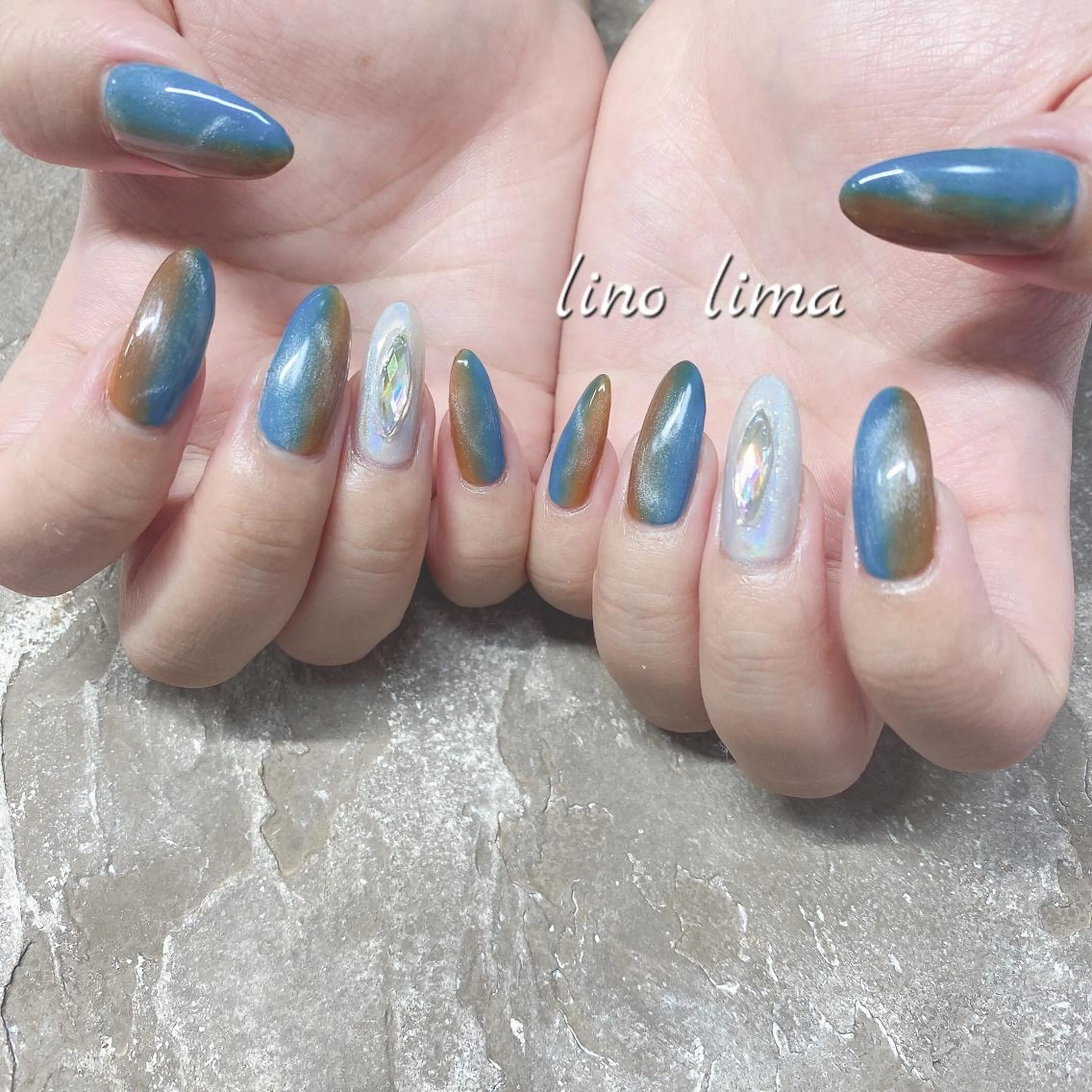 ネイル マグネットネイル リノ  リマのネイルデザイン