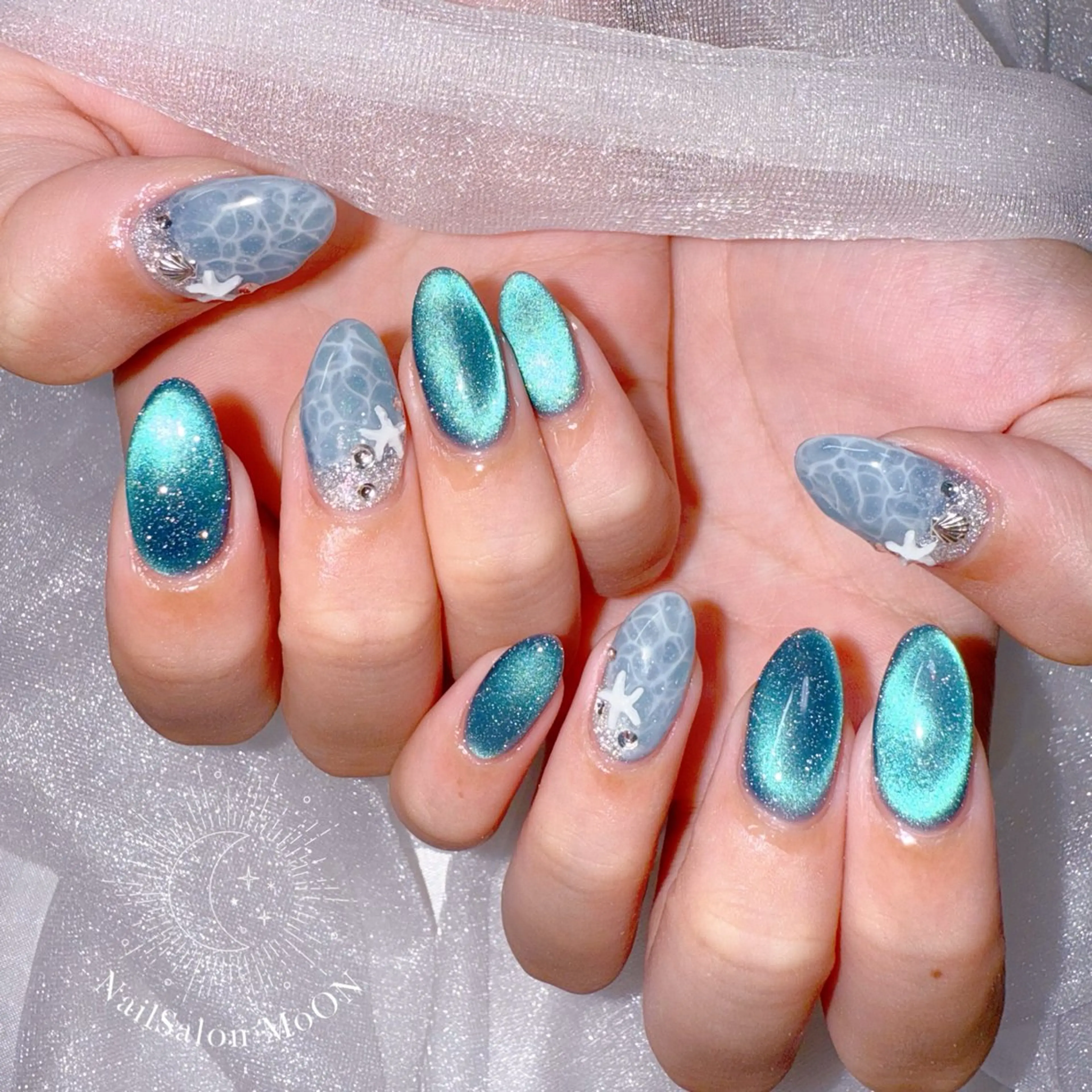 ネイル マグネットネイル ハンドネイル ハンドケア MoON...❤︎ MeGuのネイルデザイン