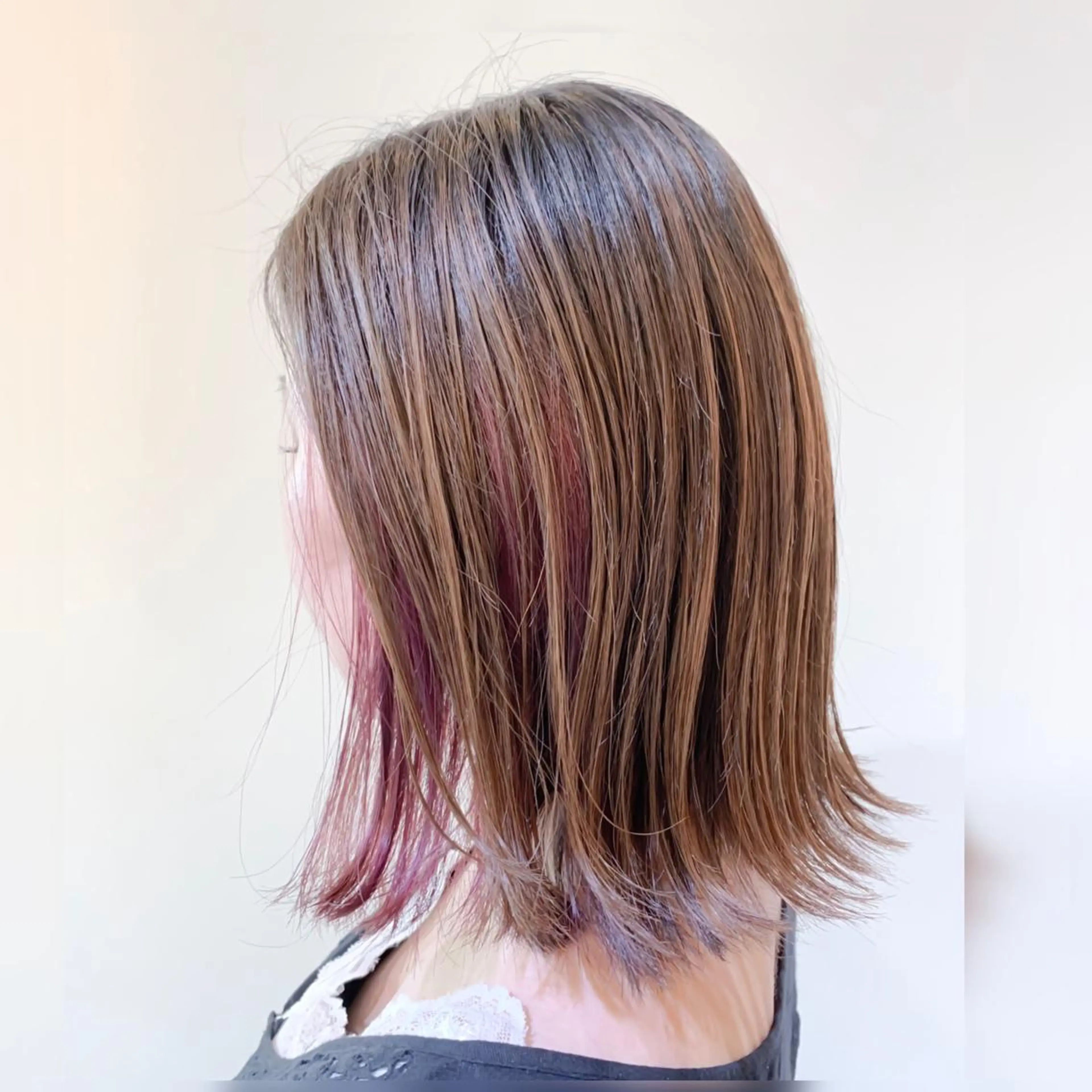 ミディアム カラー ヘアアレンジ インナーカラー パープルカラー 似合わせhair🔸 アサダ　タカコ🔸のヘアスタイル