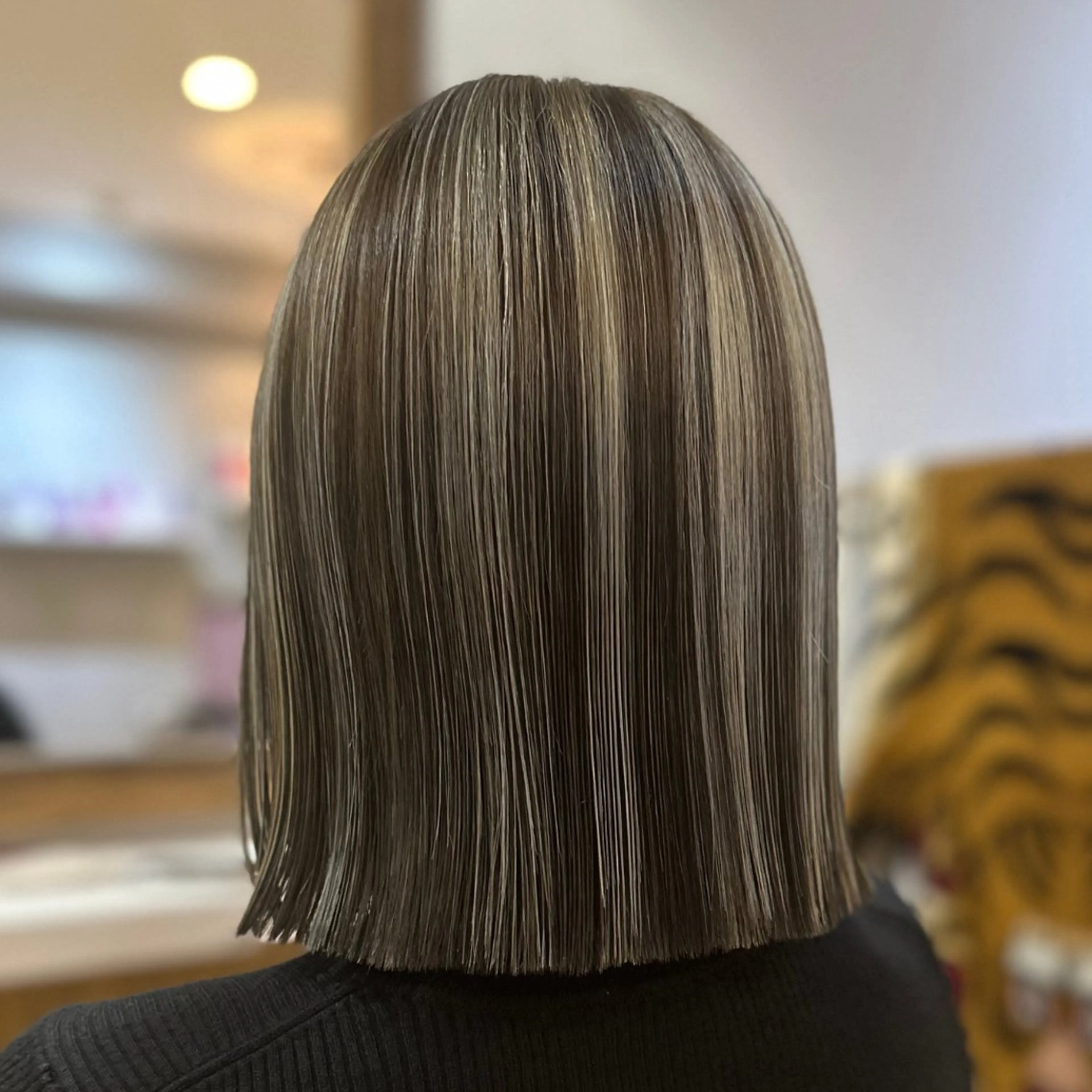 ミディアム ハイライト レイヤーカット 村松圭介 立川駅徒歩3分のヘアスタイル
