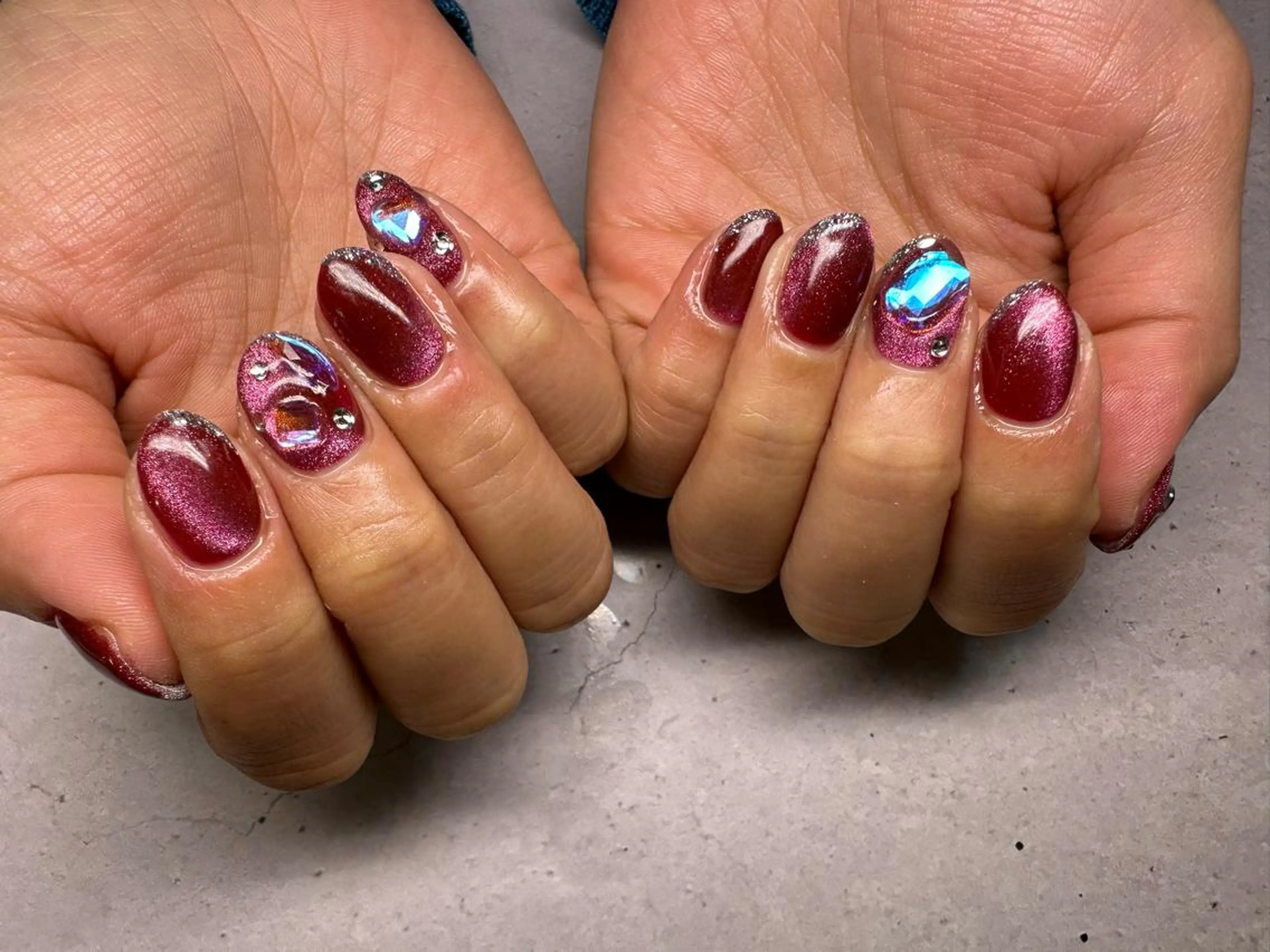 ネイル 高野 梨紗子のネイルデザイン