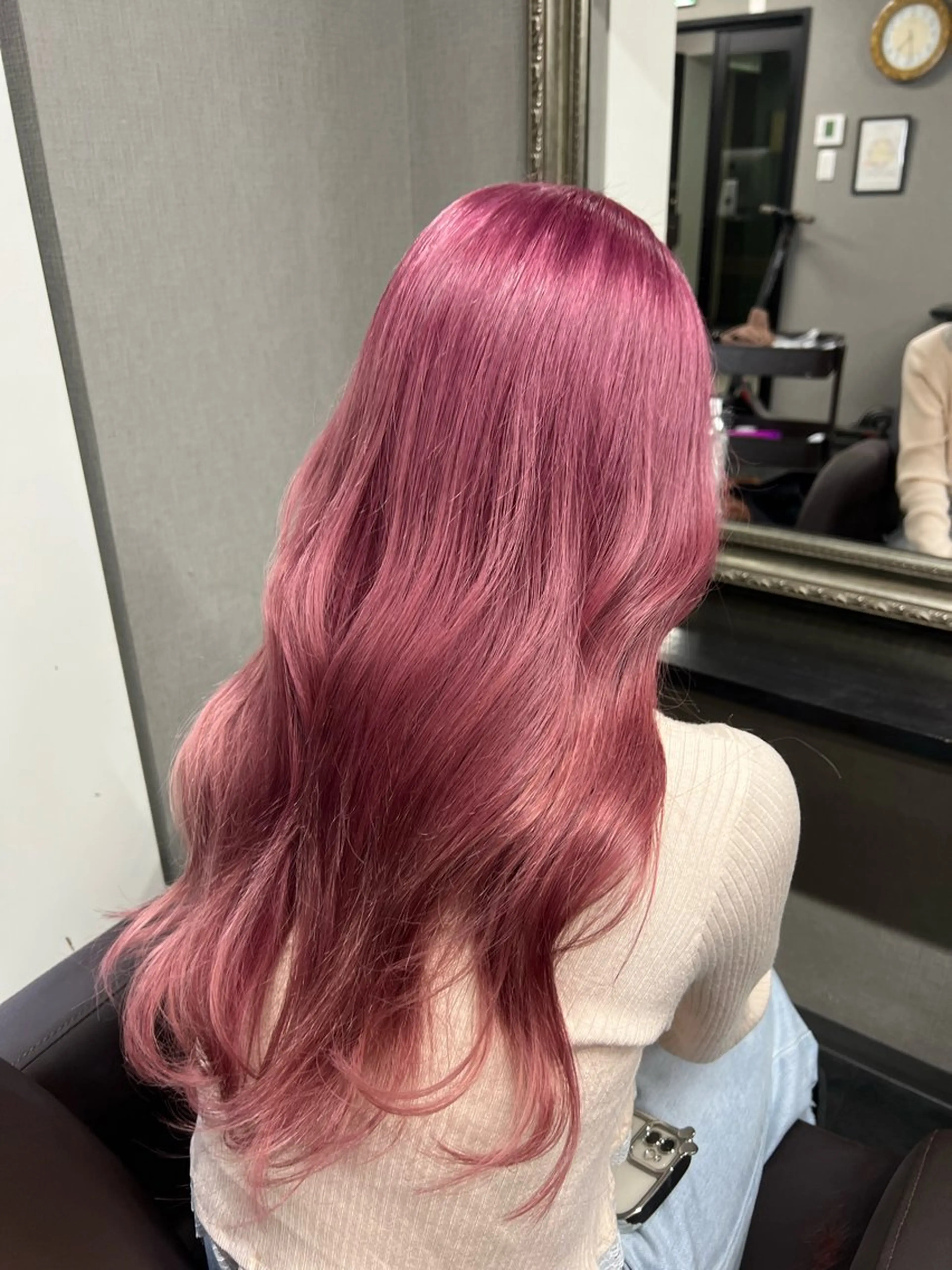 ロング カラー ヘアカラー ハイトーンカラー 坂本 翼のヘアスタイル