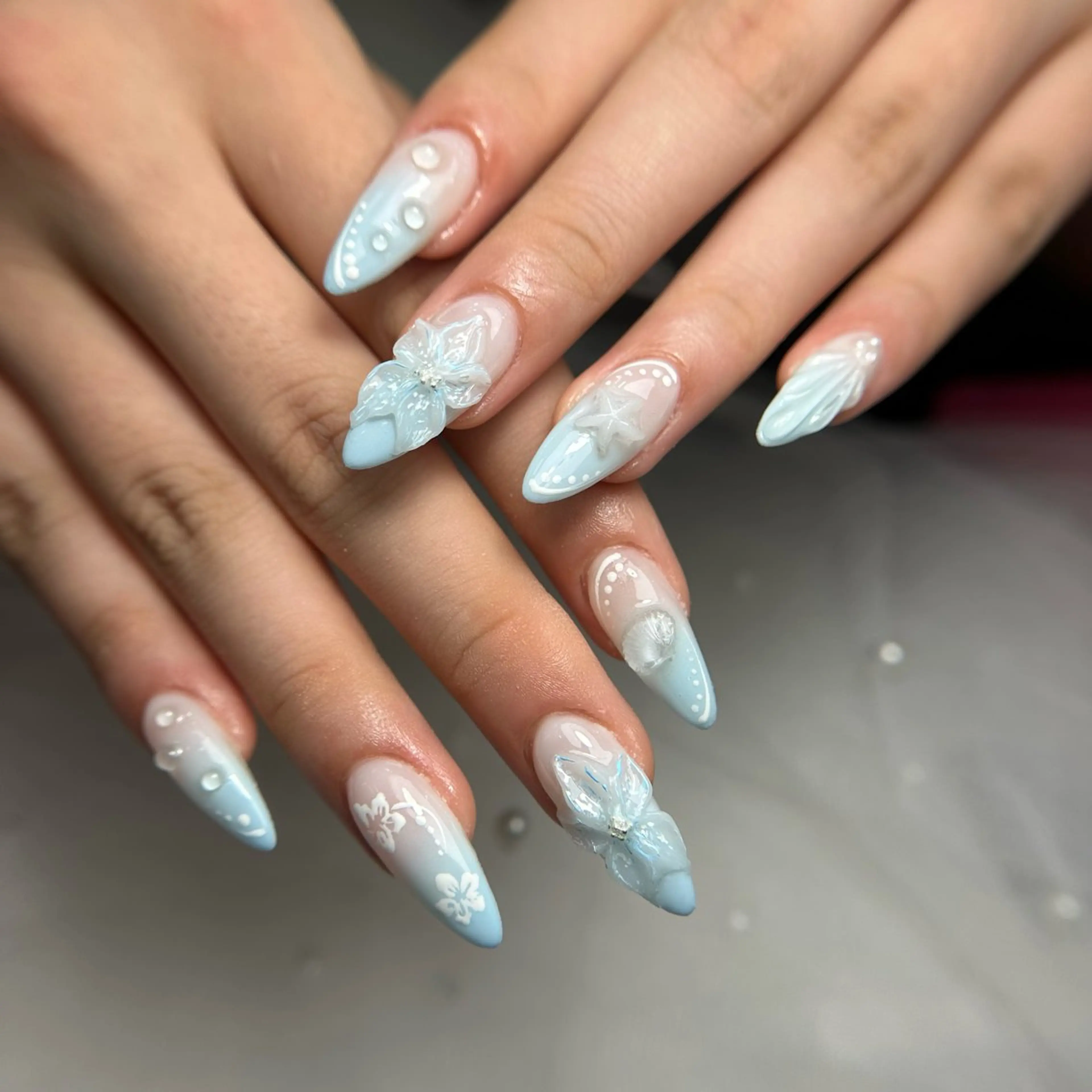 ネイル フレンチネイル グラデーション 韓国ネイル マグネットネイル シンプルネイル ハンドネイル CoMo Nailのネイルデザイン