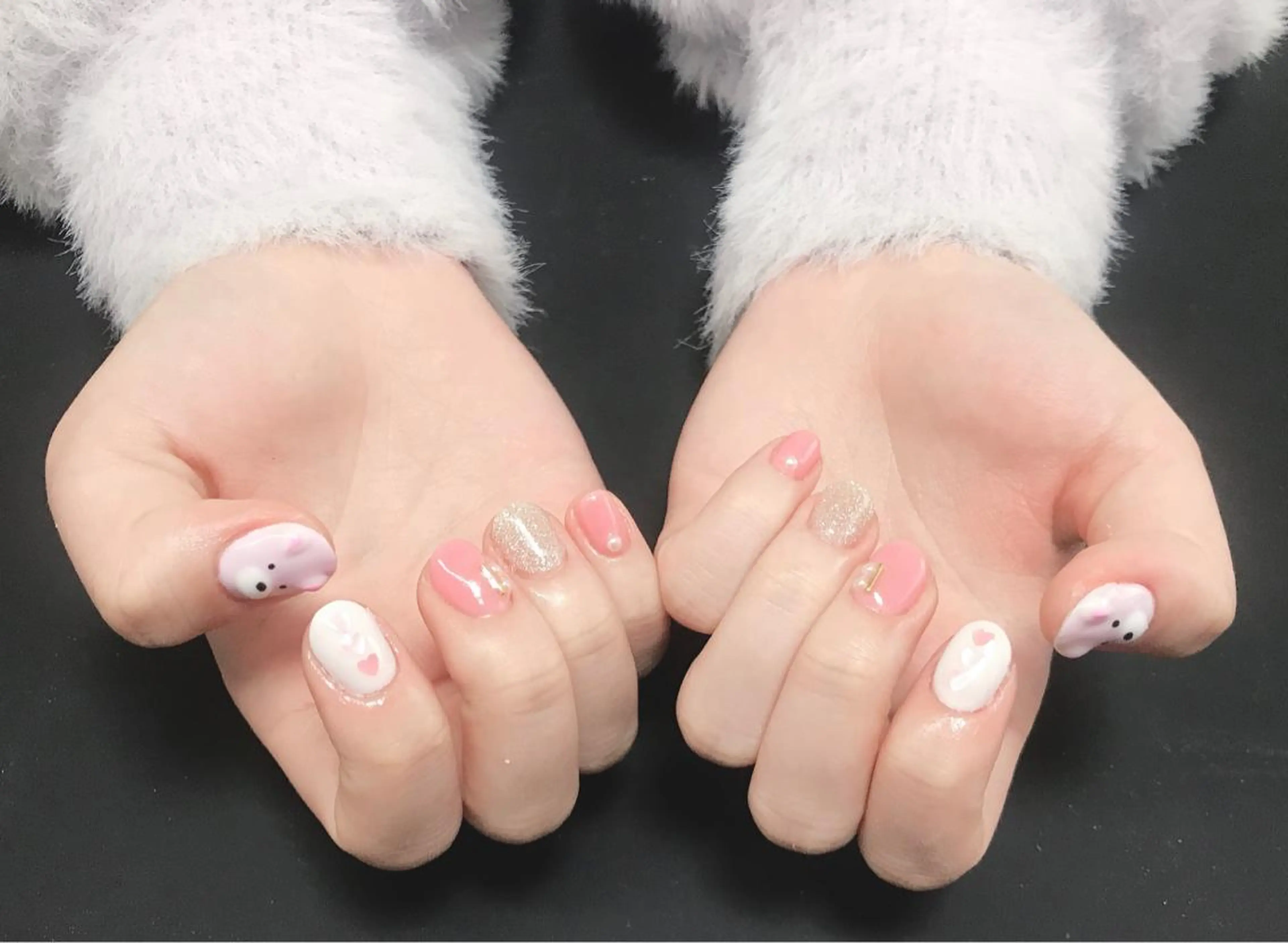 ネイル ハンドネイル nailroom DIASOMNIAのネイルデザイン
