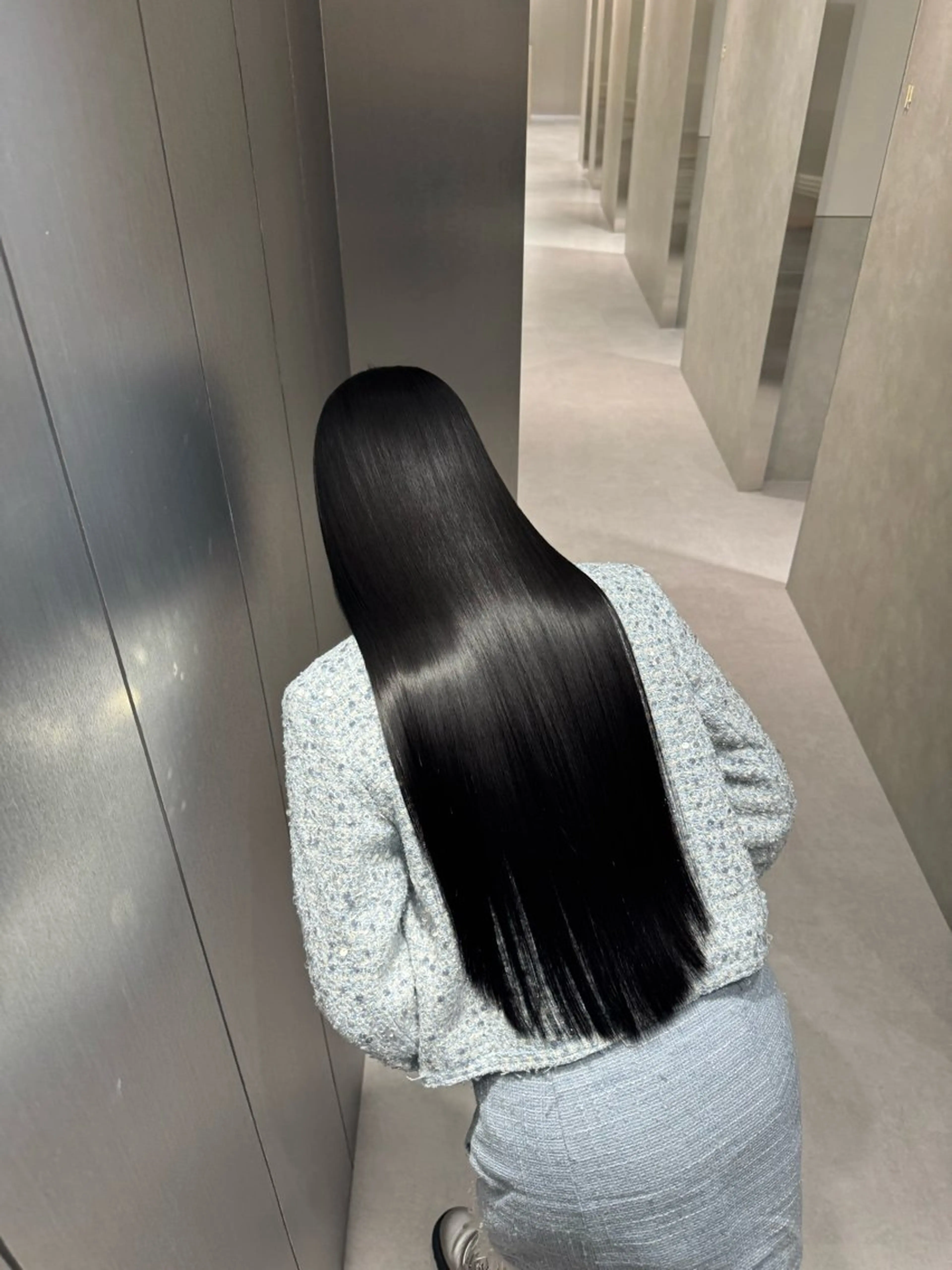 ロング 髪質改善 韓国風ヘア 縮毛矯正 SALOWIN east店6F所属・TAKUMI 【美髪特化】のヘアスタイル