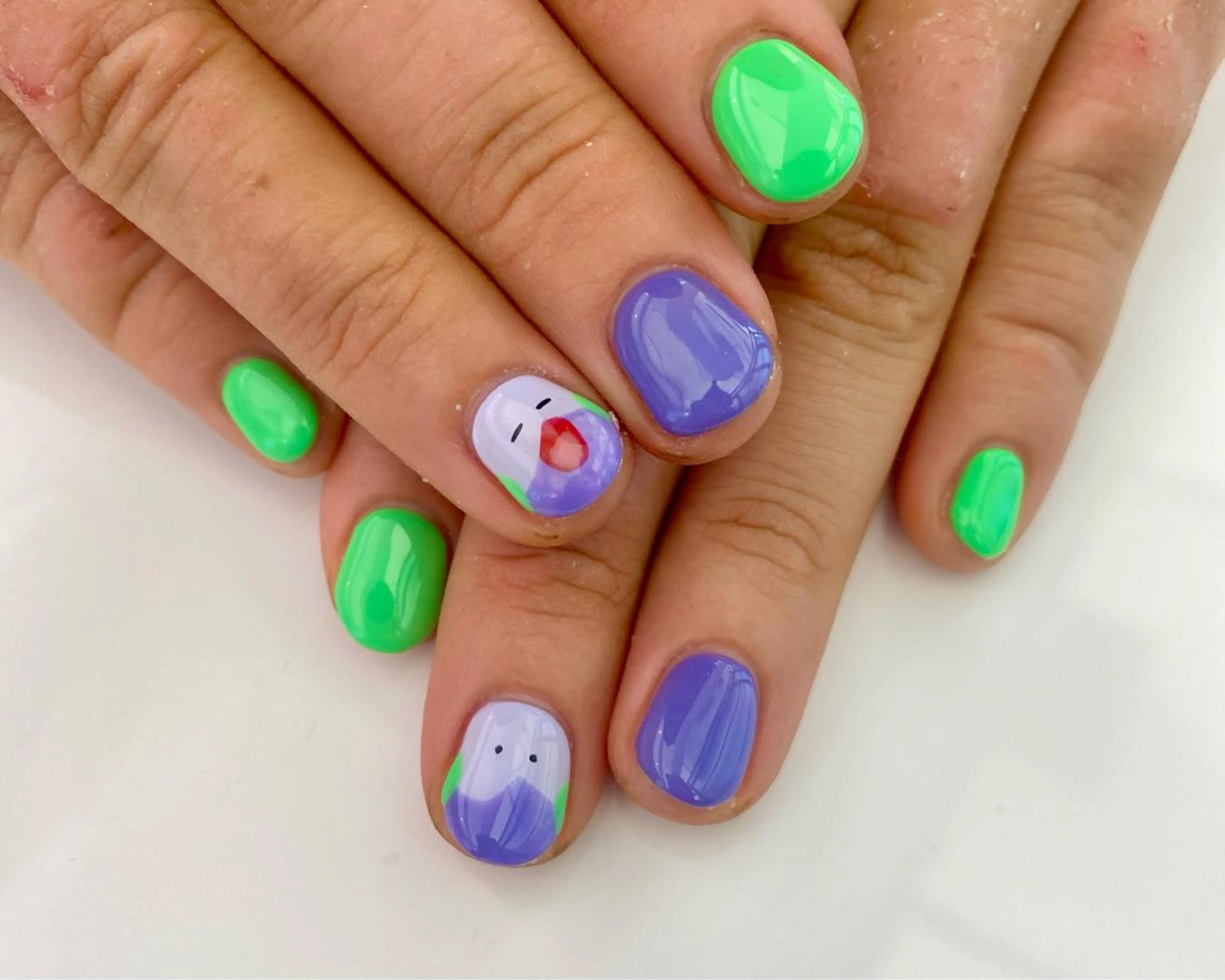 ネイル ラメ(グリッター) 安藤 彩乃のネイルデザイン