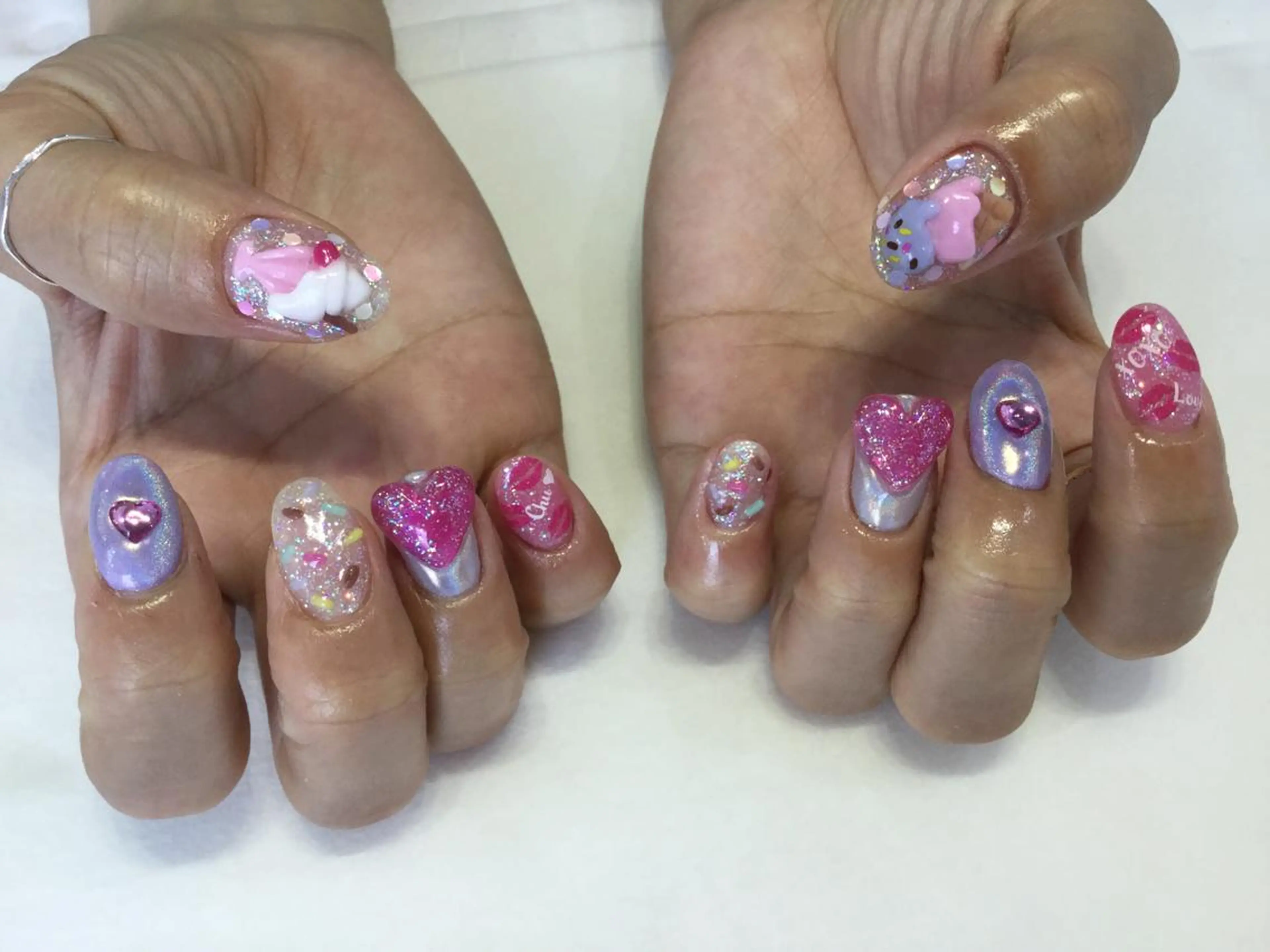 ネイル ハンドネイル 💎🐰 saki. m 🐰💎のネイルデザイン