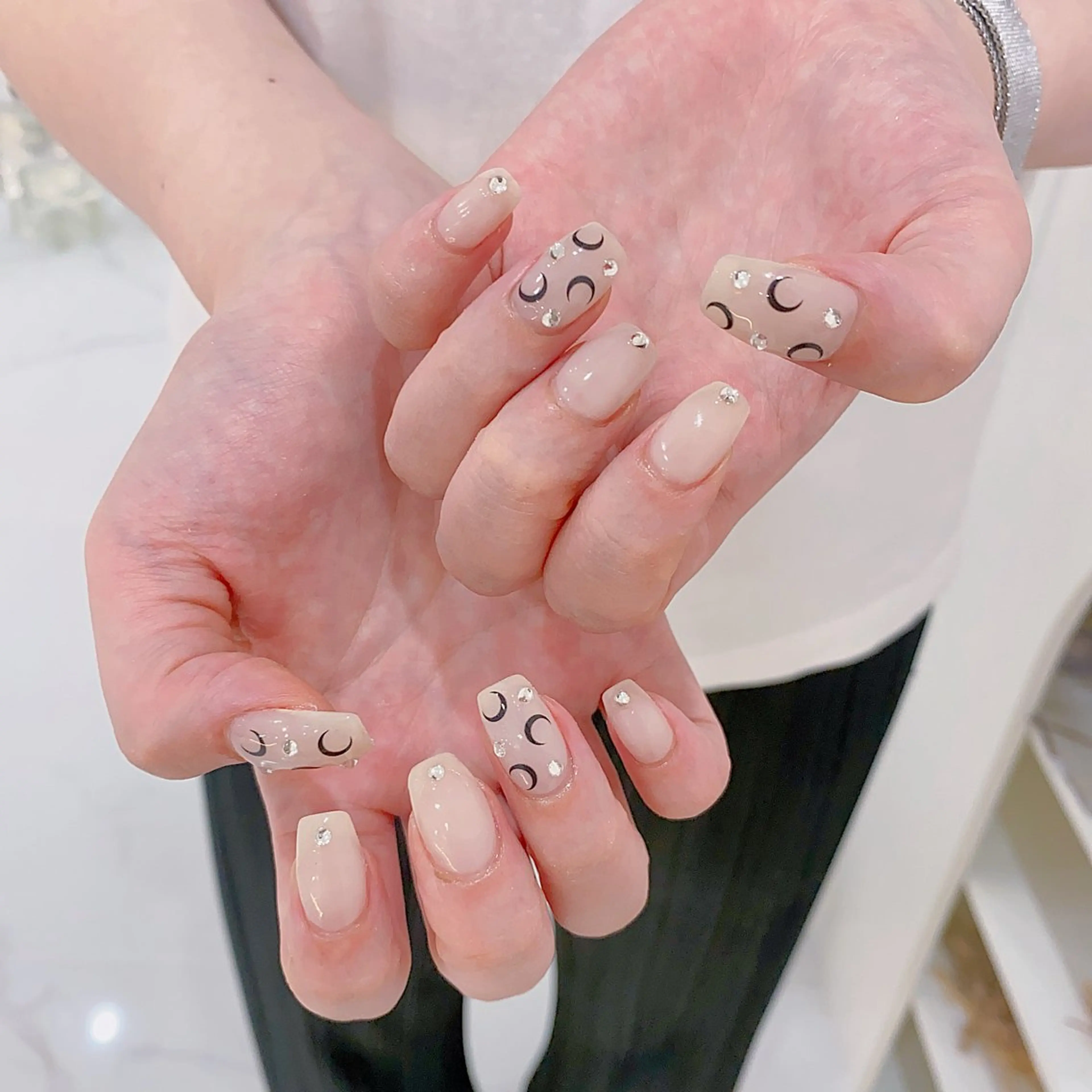 ネイル FLY Nail Salonのネイルデザイン