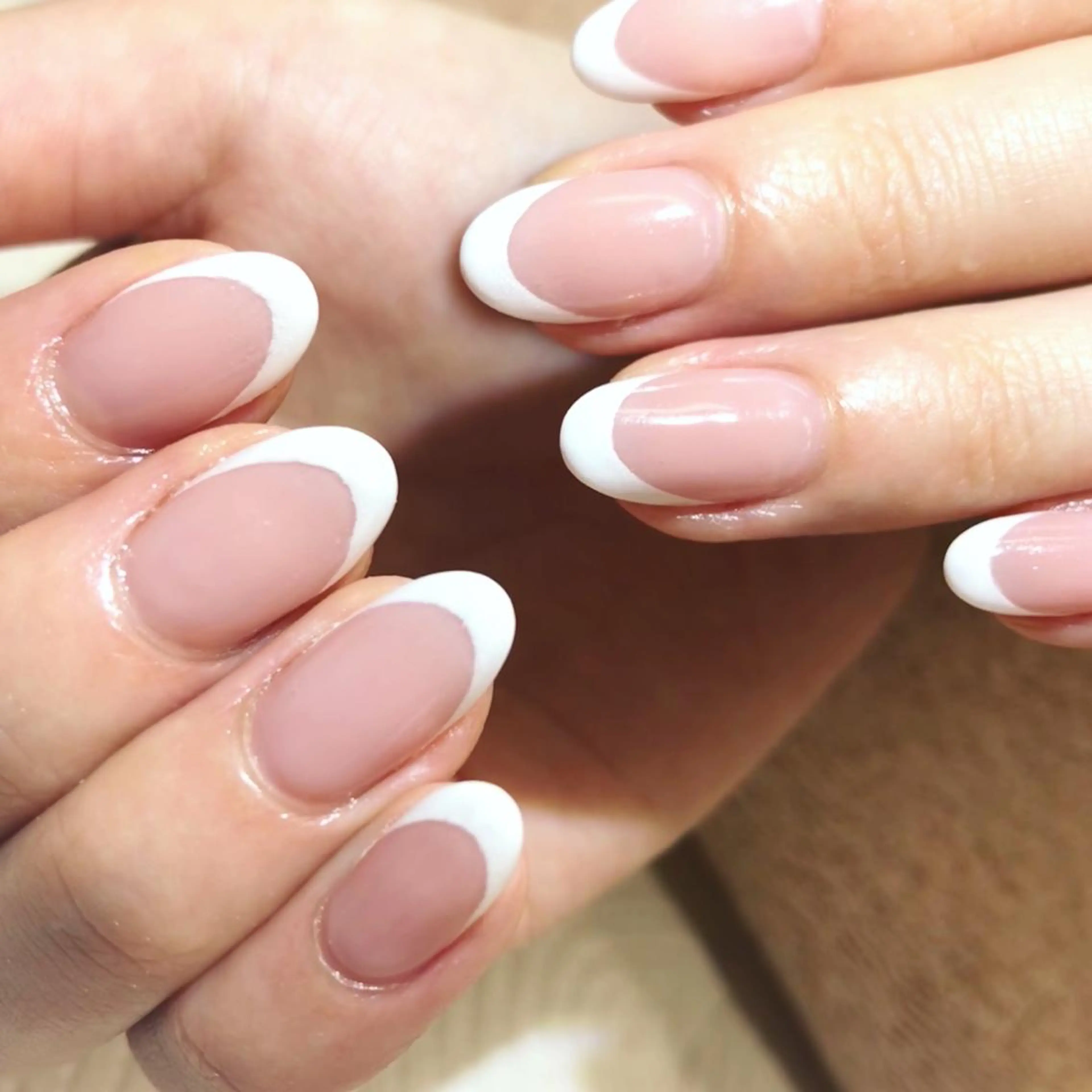 ネイル クリアネイル フレンチネイル MAXKELLY スタッフのネイルデザイン