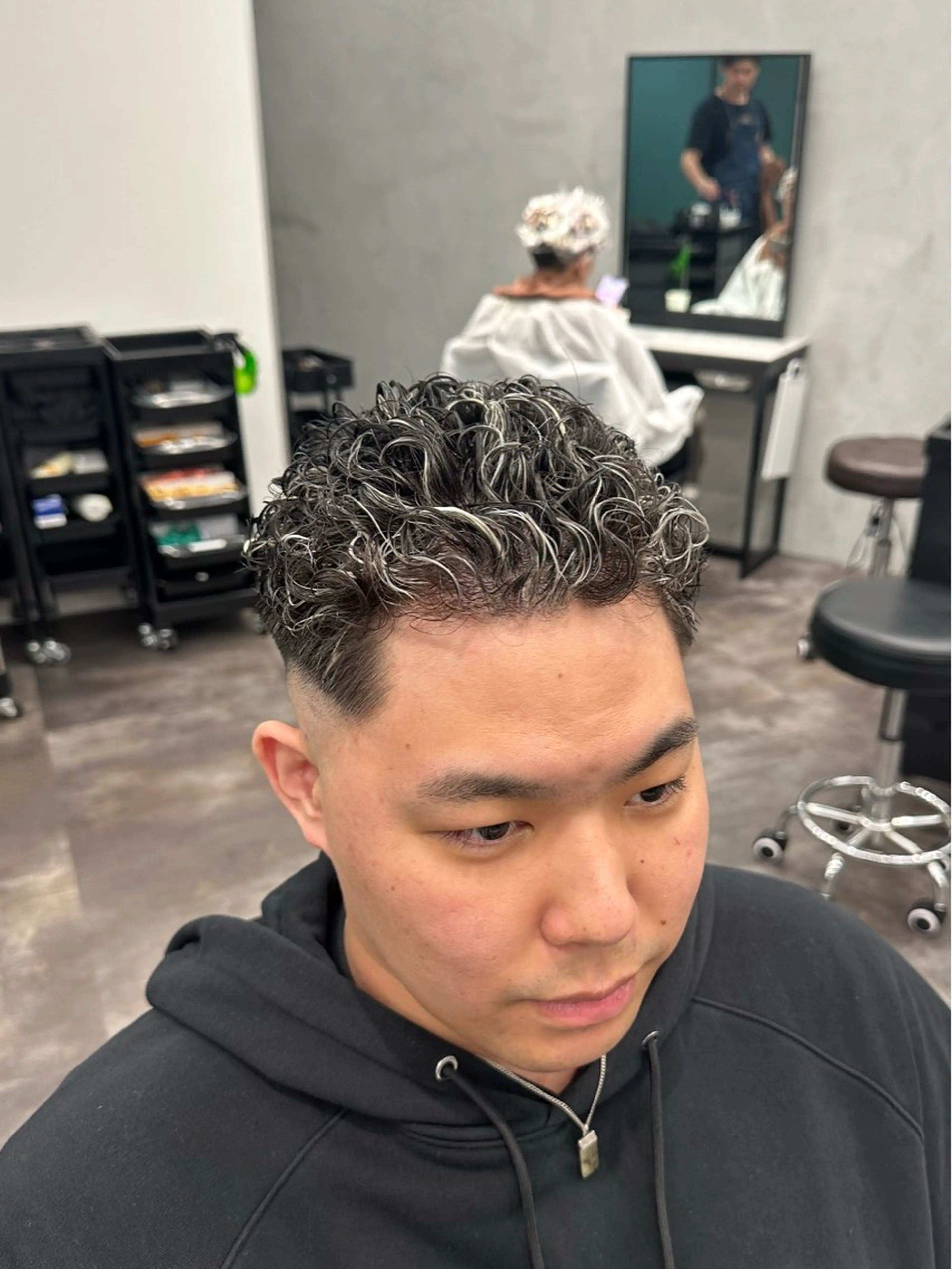 ショート カラー パーマ メンズ ！メンズ特化！ 田中健輔のヘアスタイル