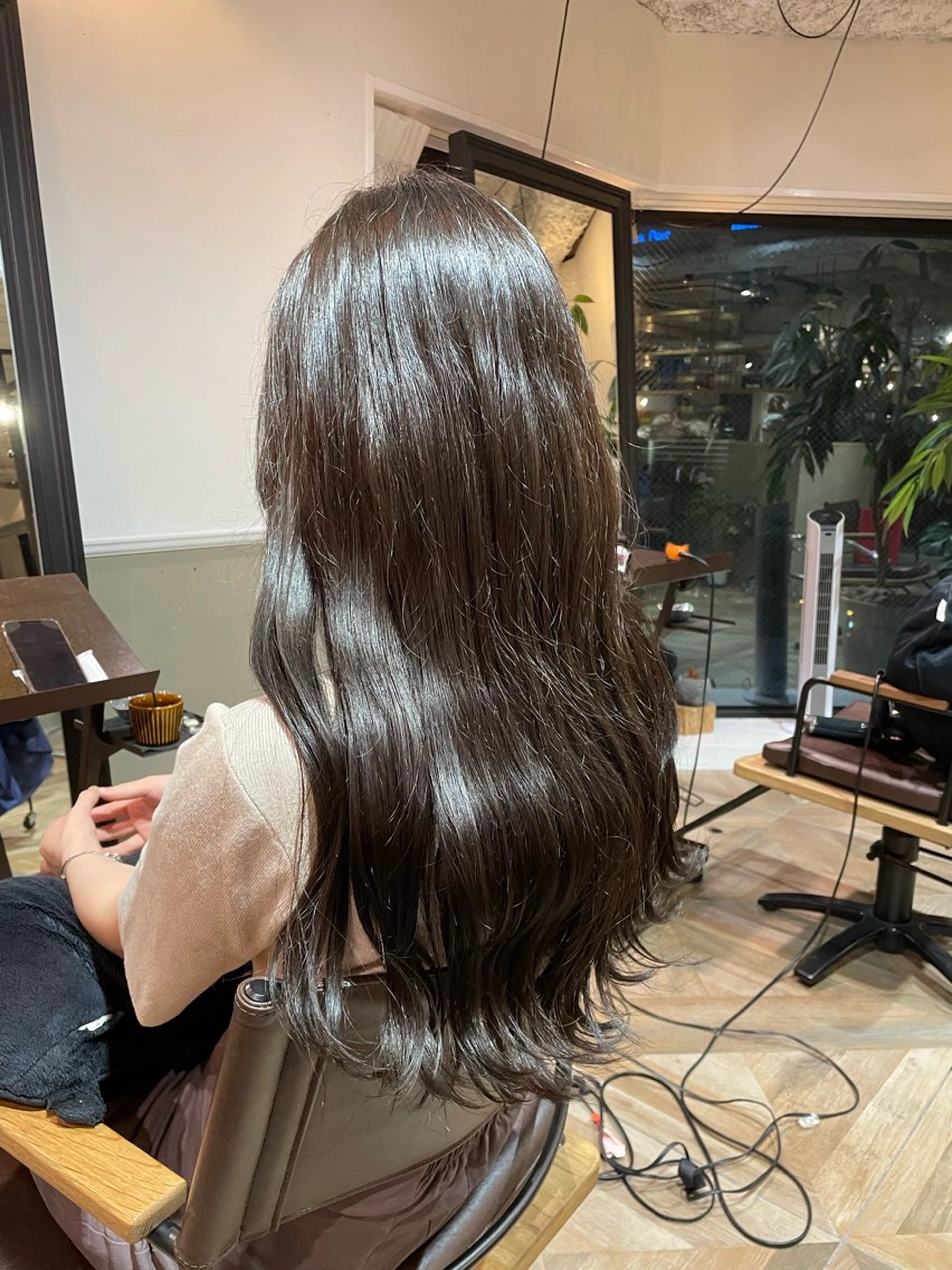 ロング カラー ブラウンカラー 顔周りカット 🌐レディースカット 🌐Taketoのヘアスタイル