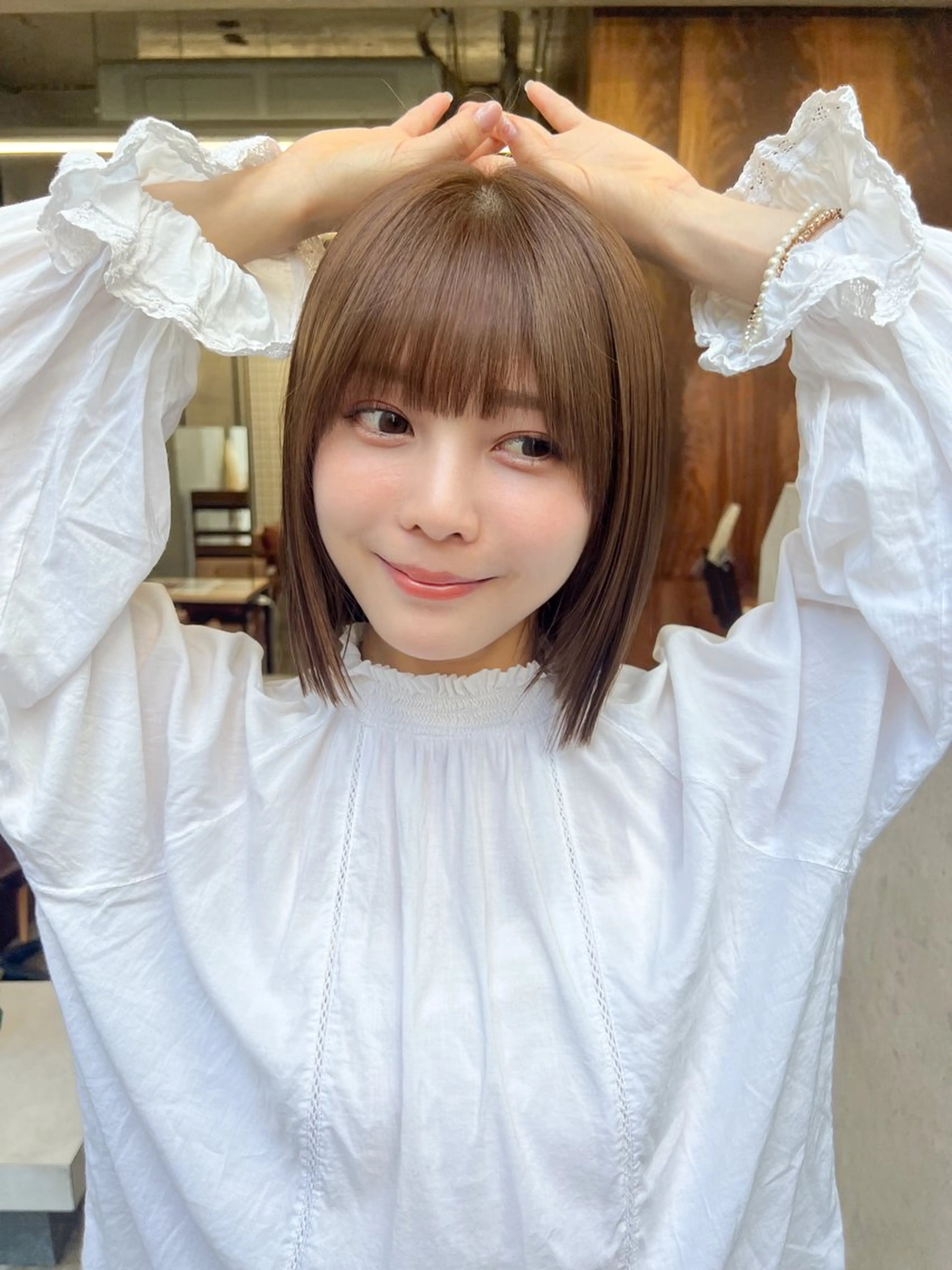 ショート カラー 🎧パーソナルケア/ 透明感カラー/ミユのヘアスタイル