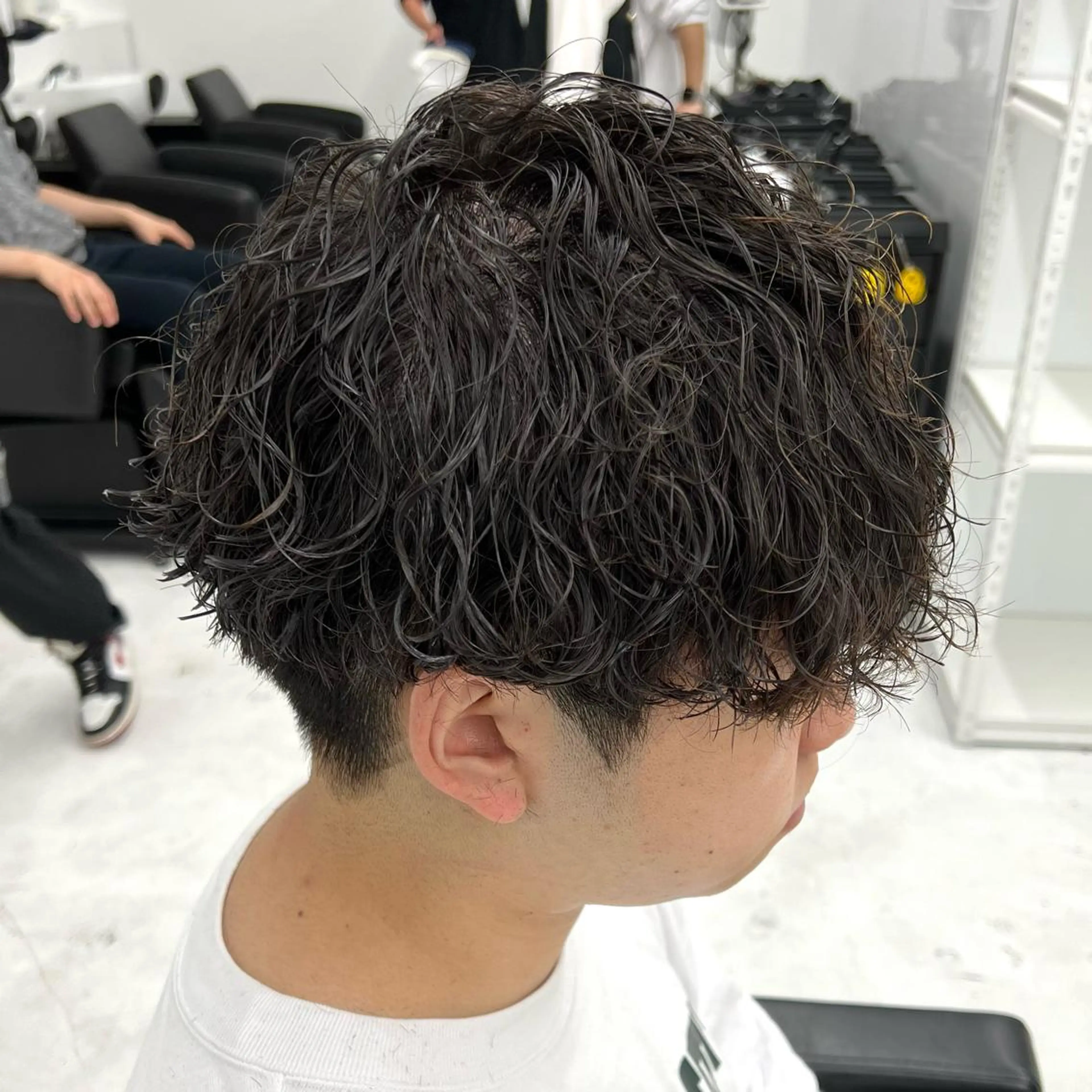 ショート パーマ メンズ 波巻きパーマ カット パーマ 柏メンズカットパーマ NO.1タイチのヘアスタイル