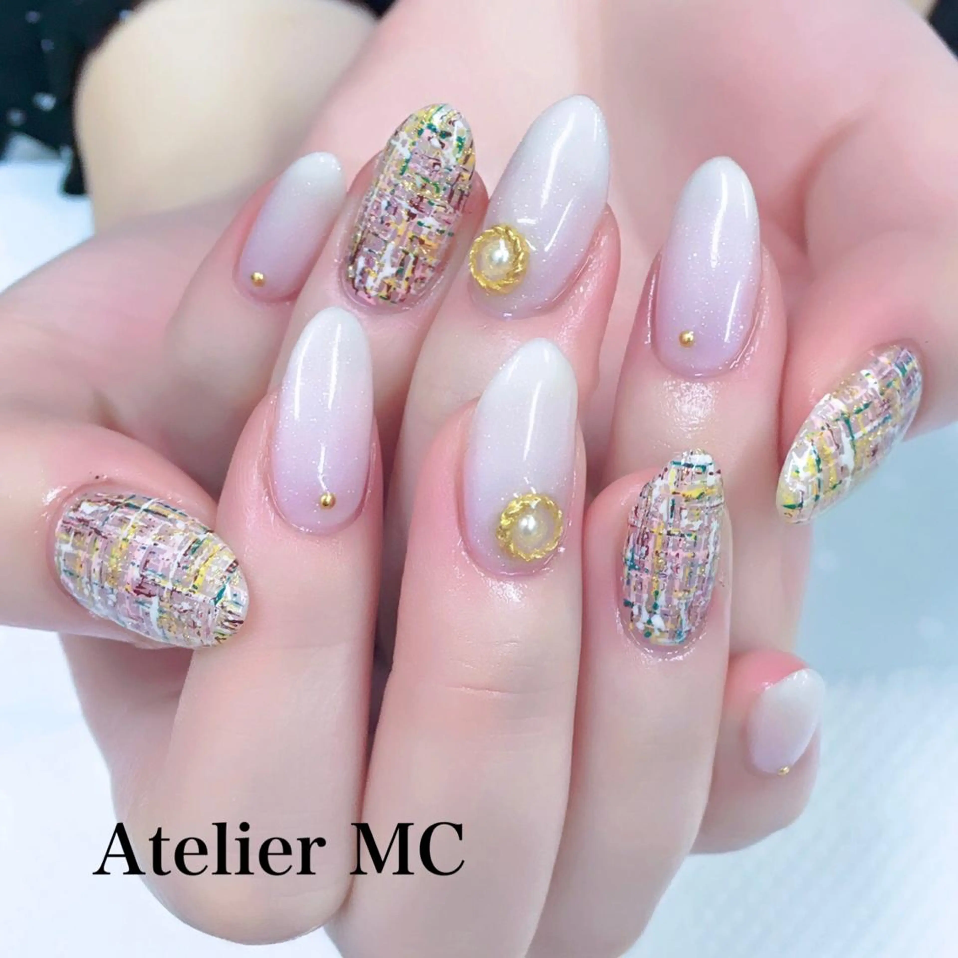 ネイル ハンドネイル アトリエ エムシー 【新富町・東銀座】のネイルデザイン