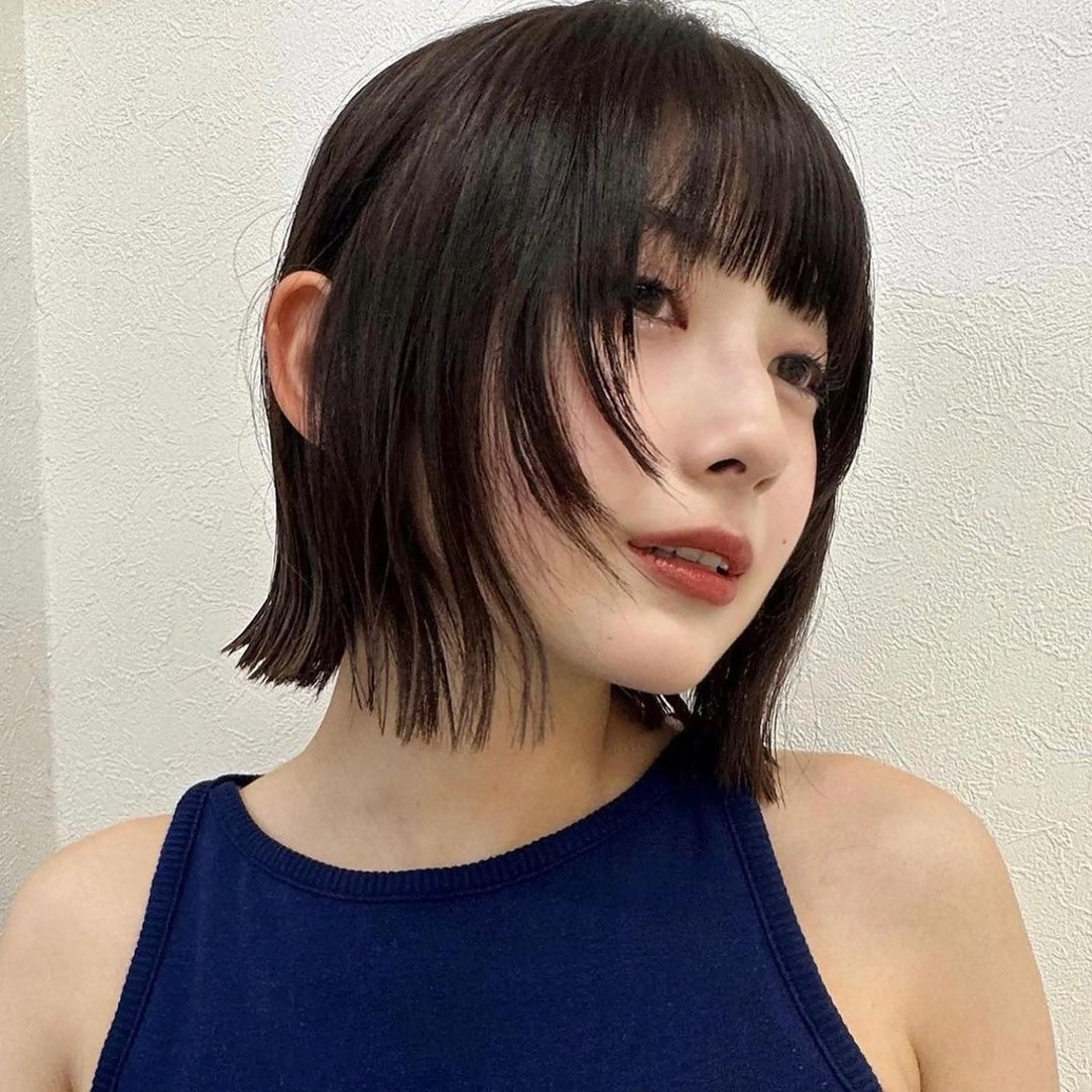 ミディアム 顔まわりレイヤー 顔周りカット レイヤーカット 柔らかメルティ ヘア🩰Yuuhaのヘアスタイル