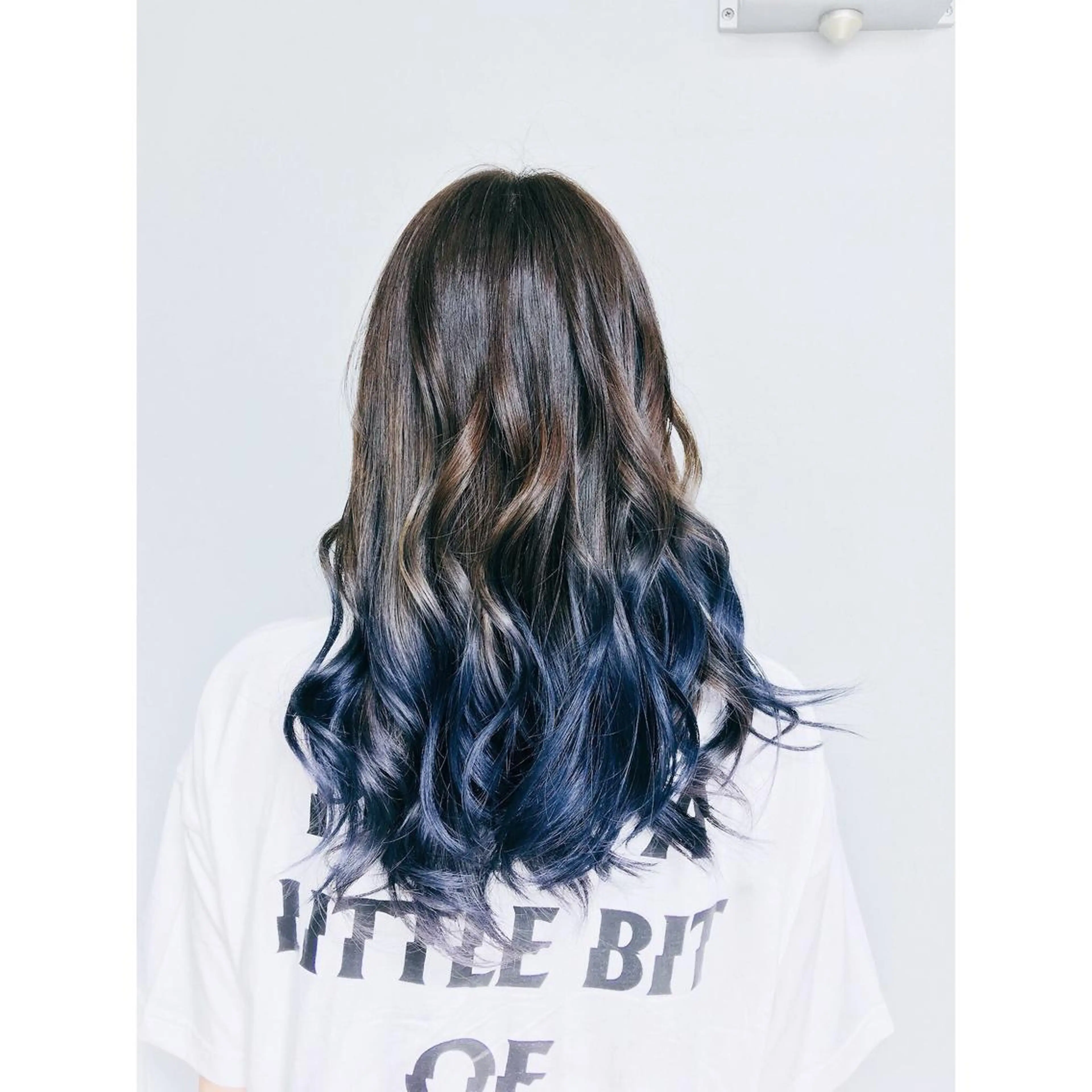 ロング カラー ヘアアレンジ . YUIのヘアスタイル